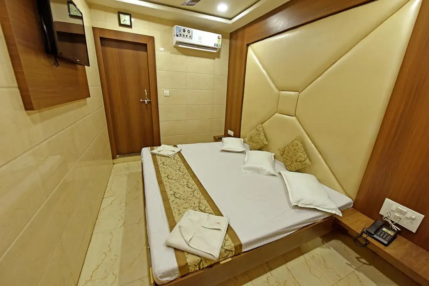 Bed in BABA GUEST HOUSE AJMER Bed in BABA GUEST HOUSE AJMER