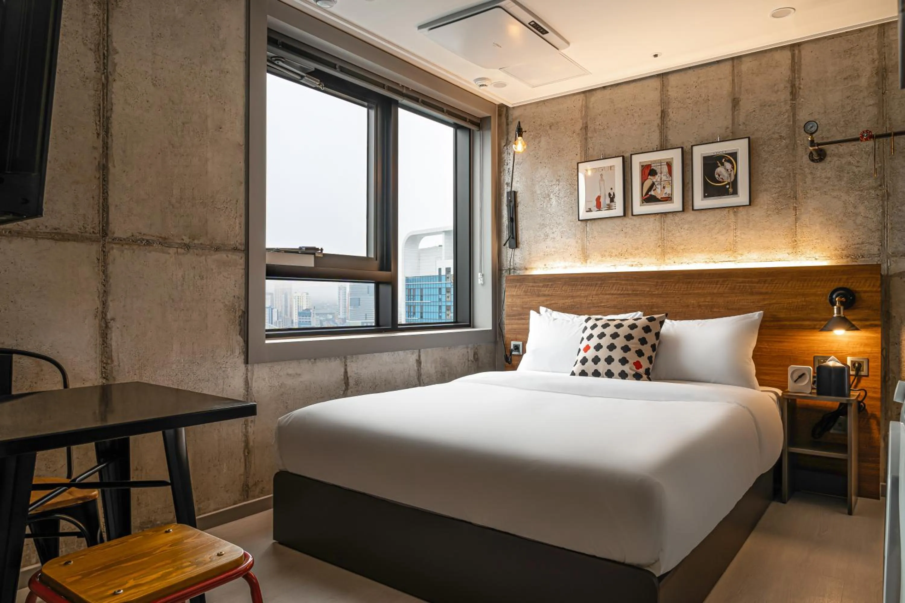 Bed in Urbanstay Boutique Nampo BIFF