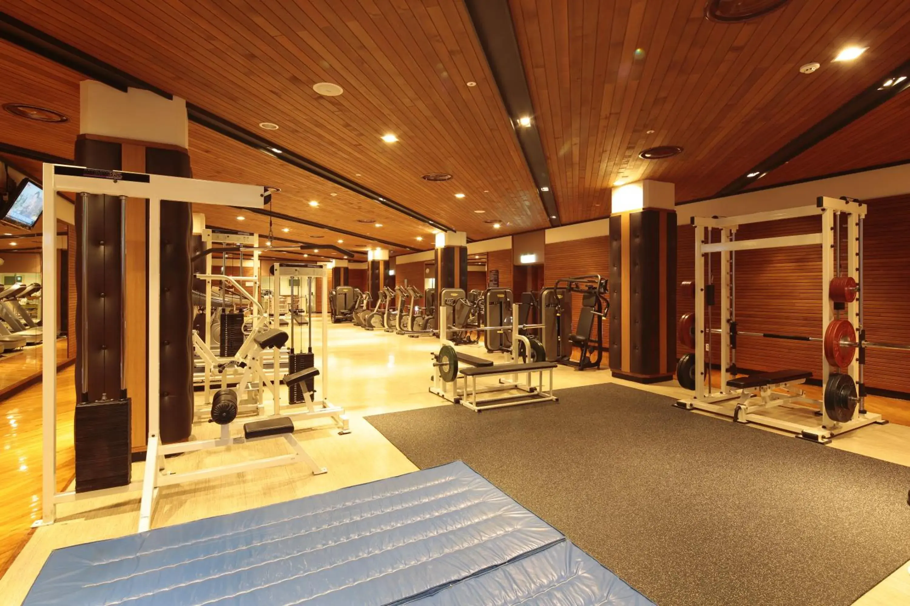Fitness centre/facilities in Grand Walkerhill Seoul Fitness centre/facilities in Grand Walkerhill Seoul