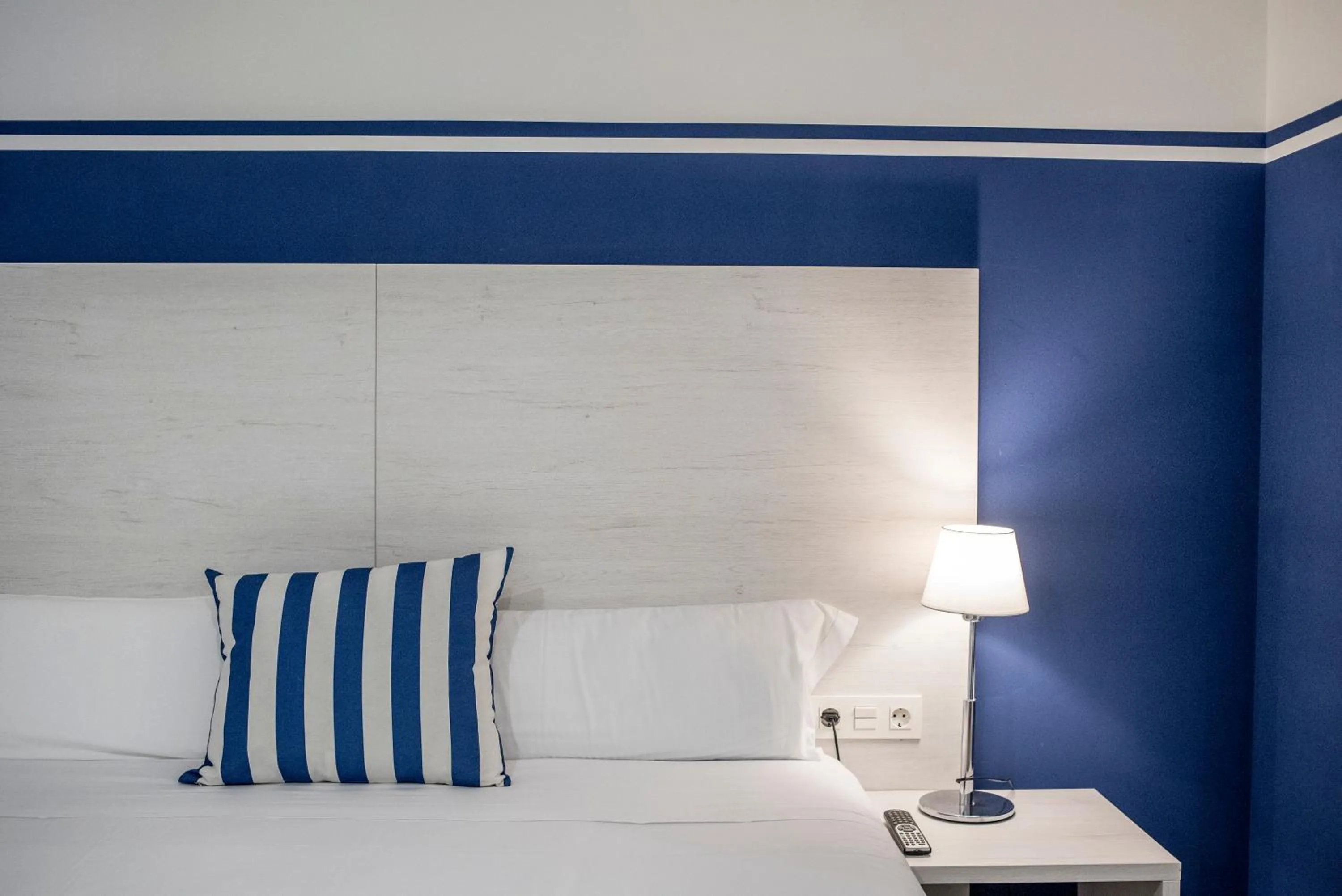 Bed in Hotel Náutico Santander
