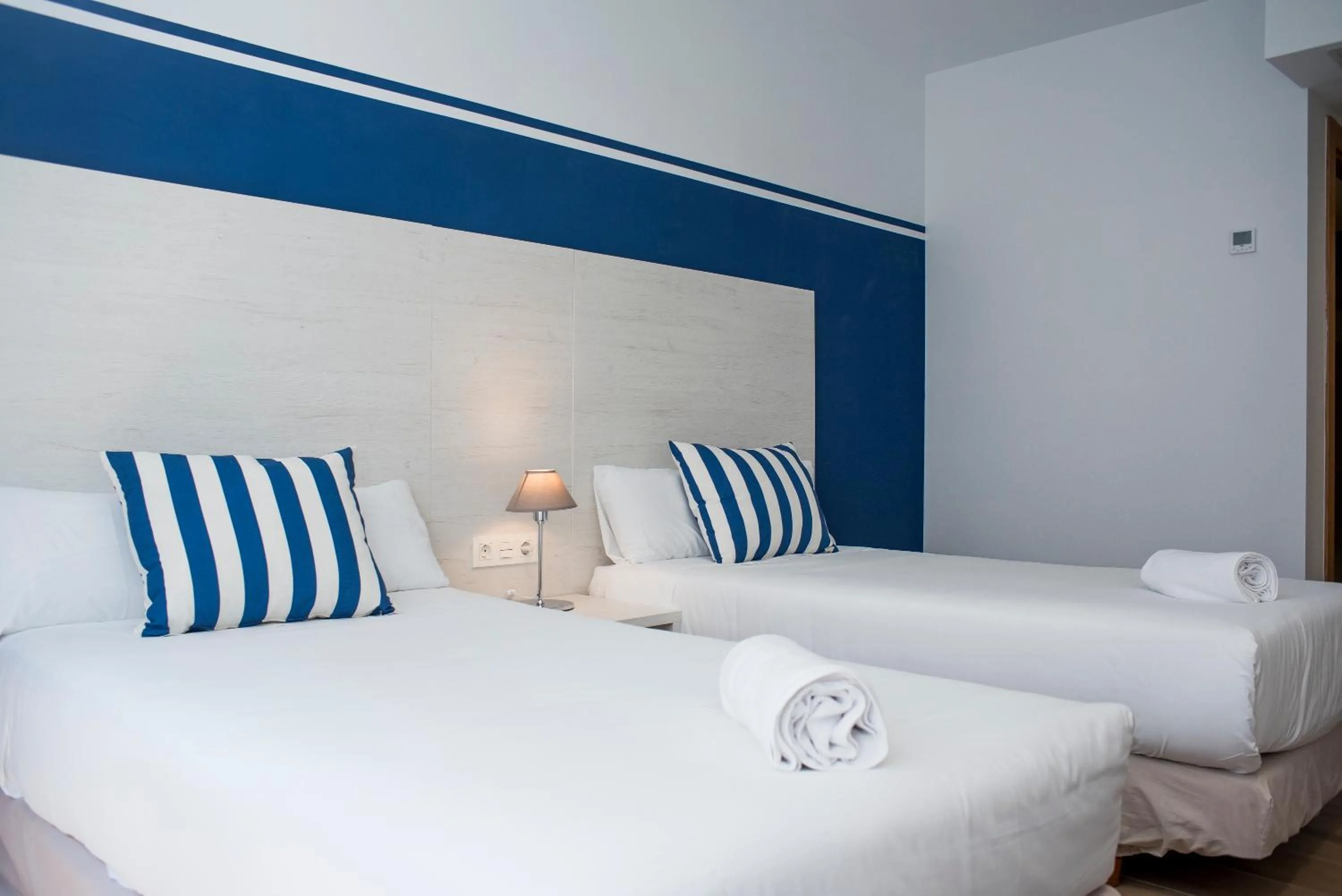 Bed in Hotel Náutico Santander