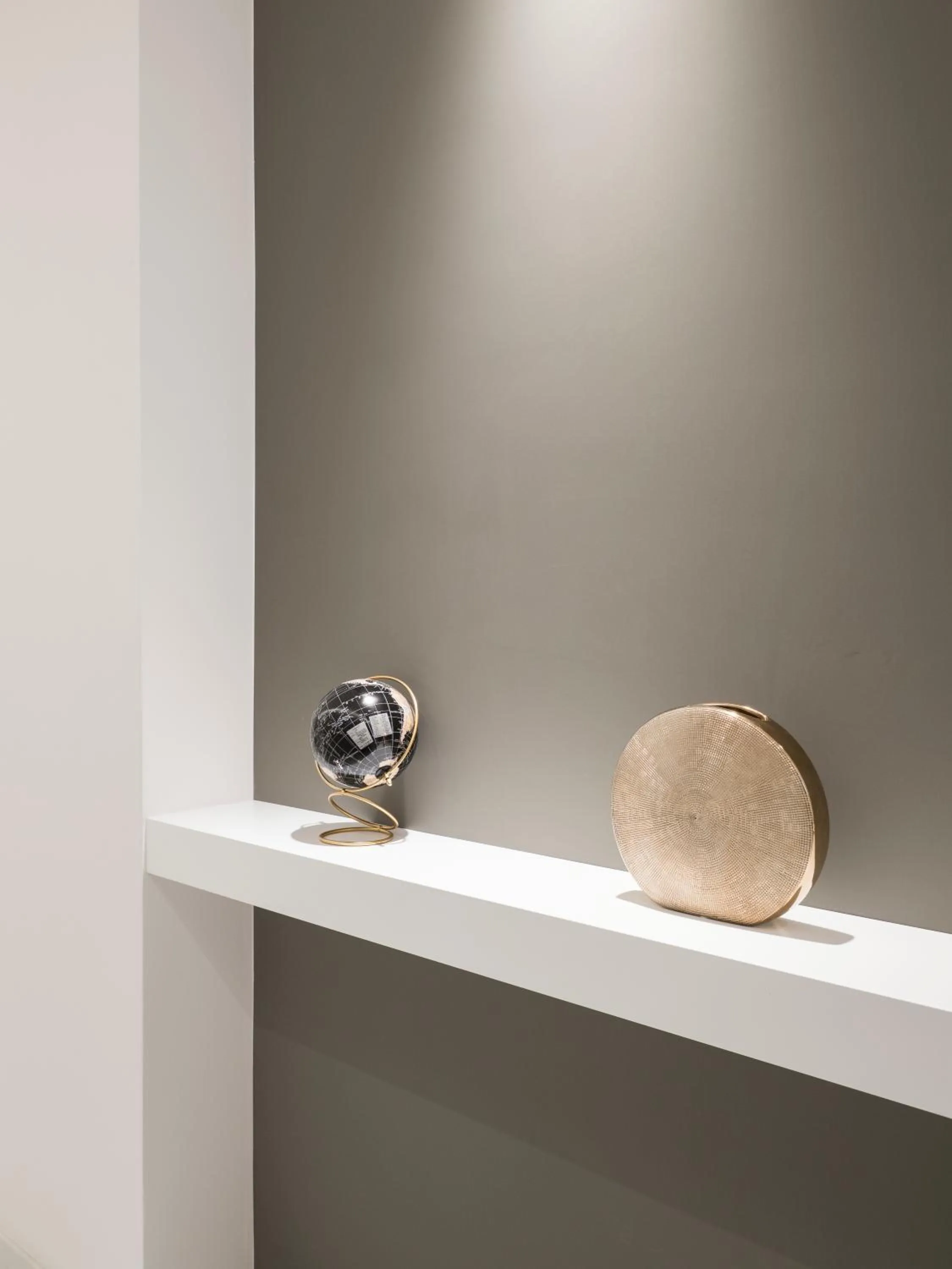 Decorative detail in Savoia Rooms Roma