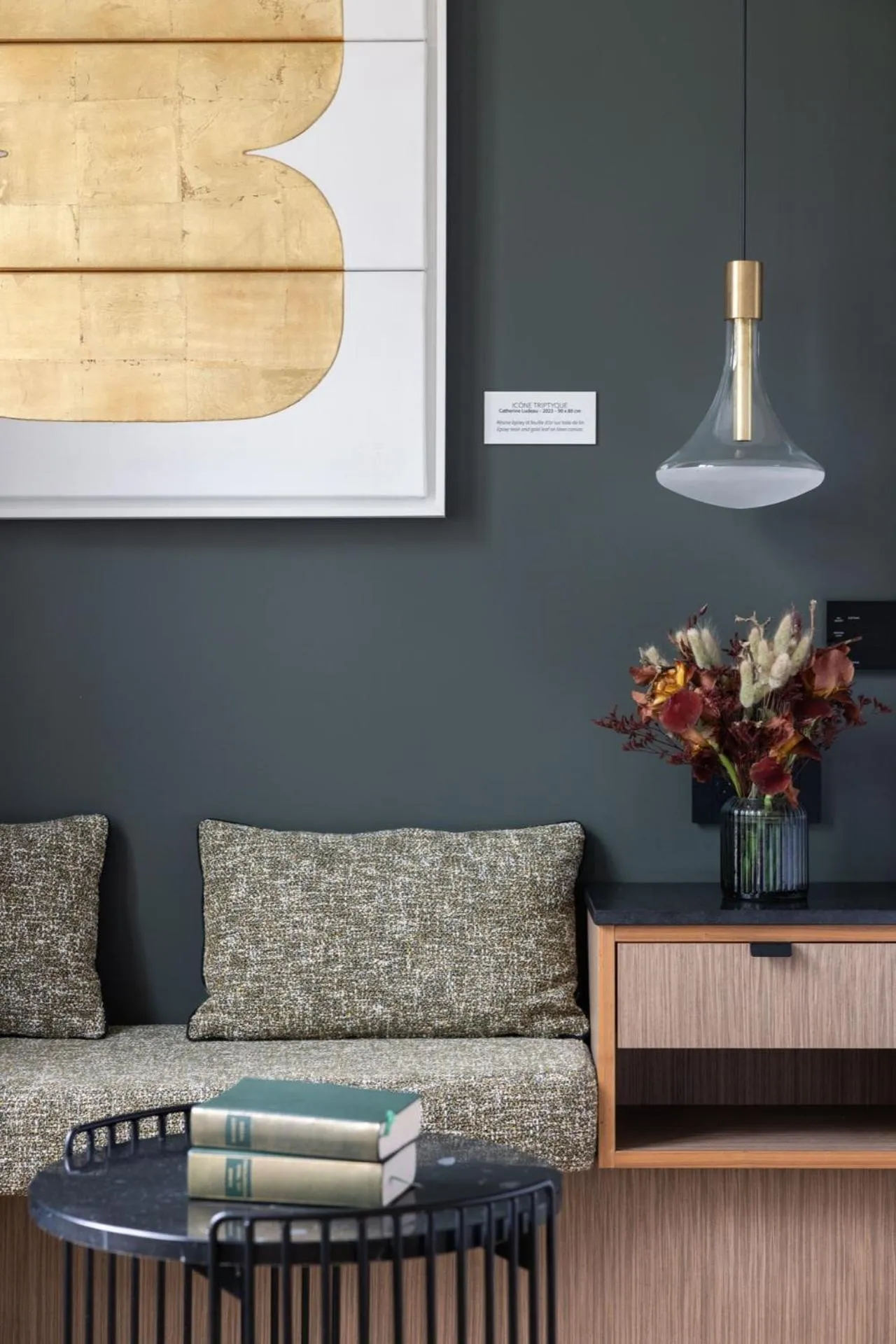 Living room in 1.75 Paris La Source