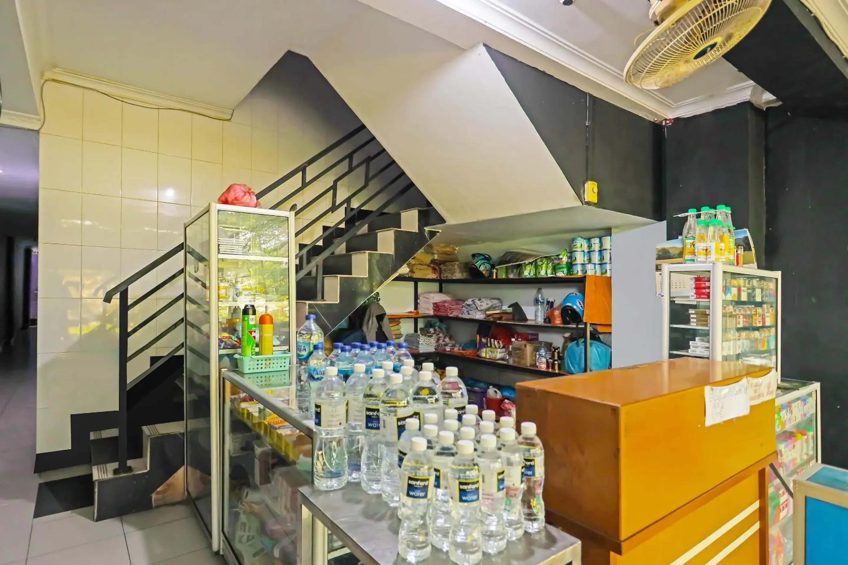 Lobby or reception in Hotel O Pelita Satu Lobby or reception in Hotel O Pelita Satu