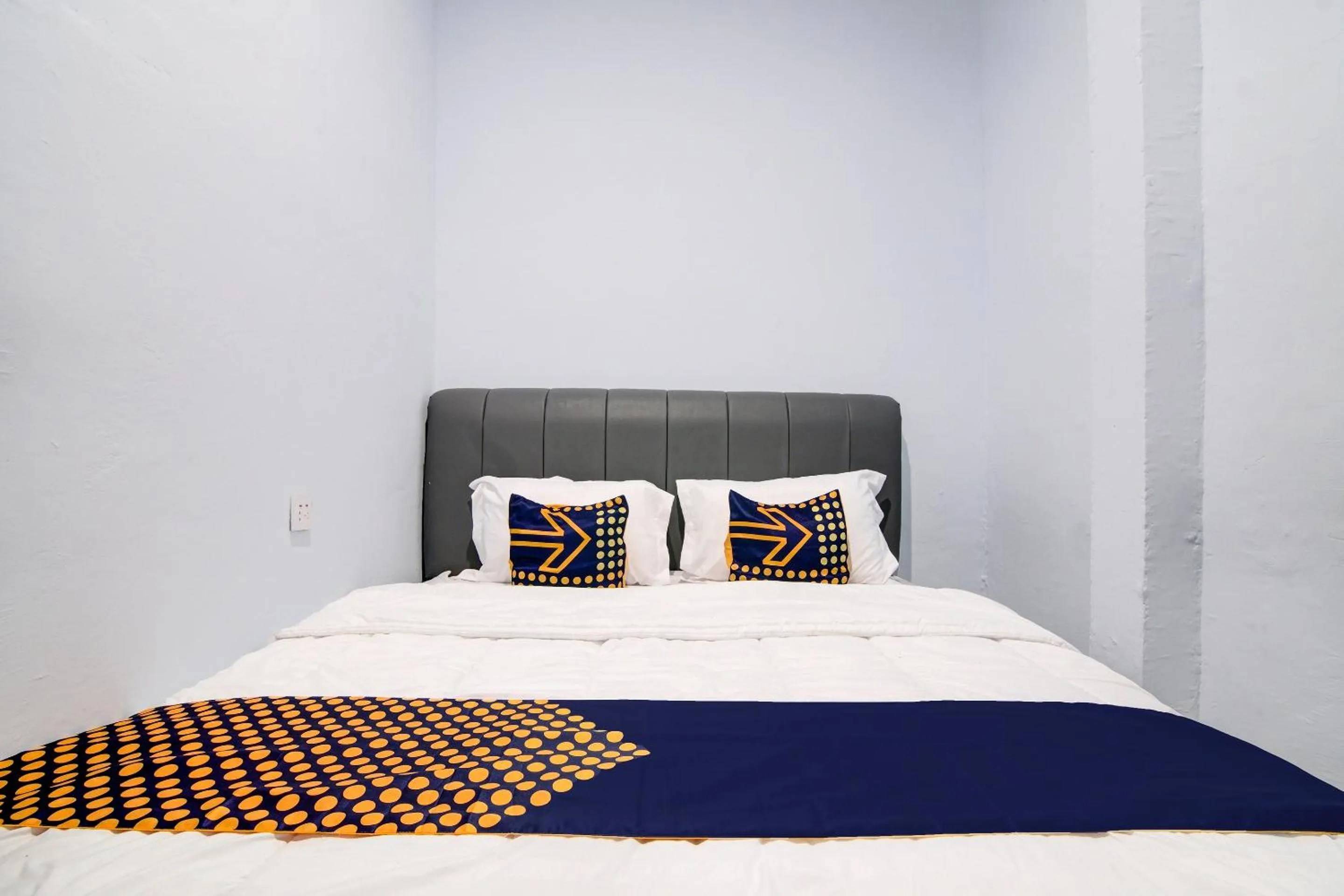 Bedroom, Bed in Hotel O Pondok Mulia Syariah