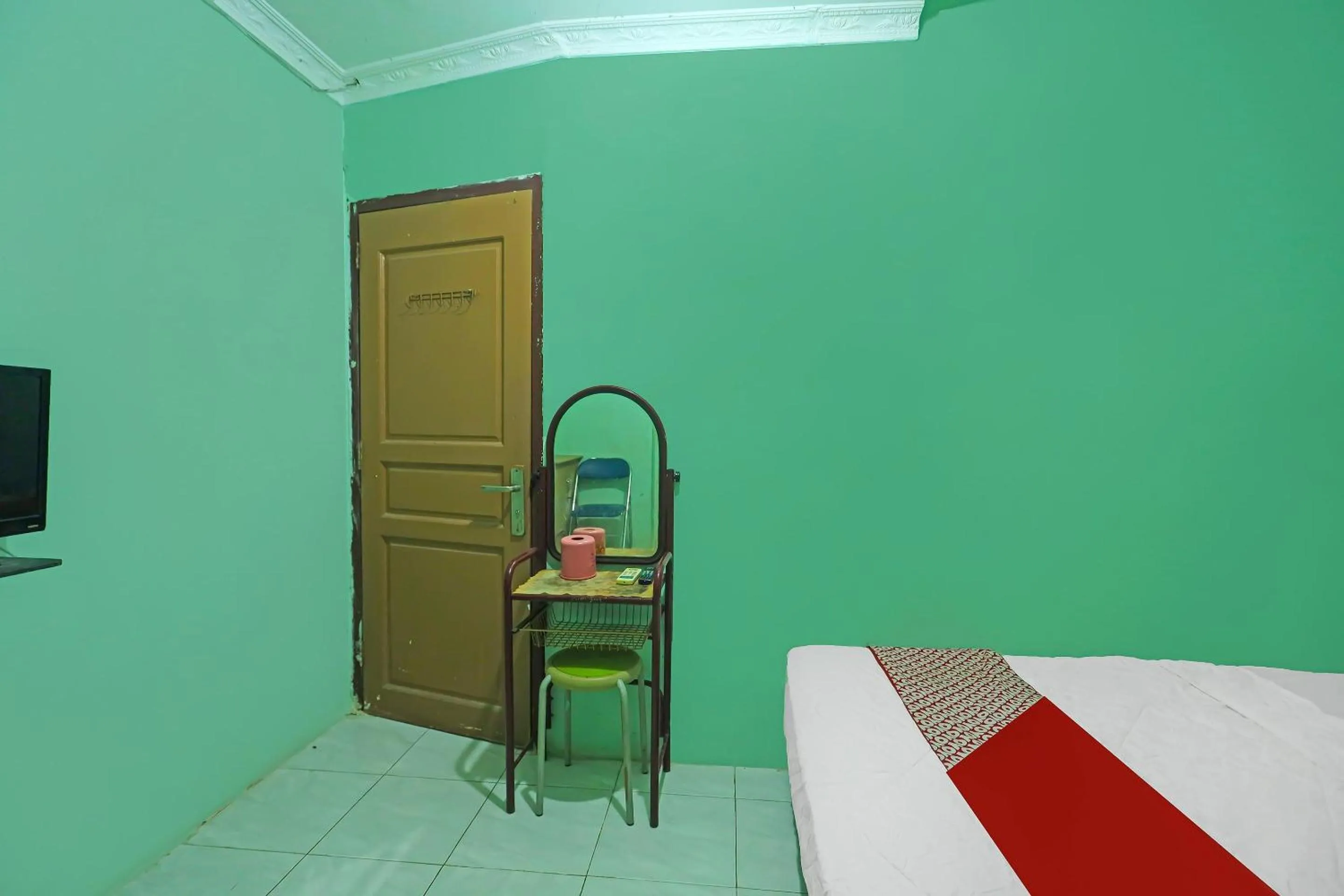 Bedroom, Bed in Hotel O Faraas Homestay Syariah