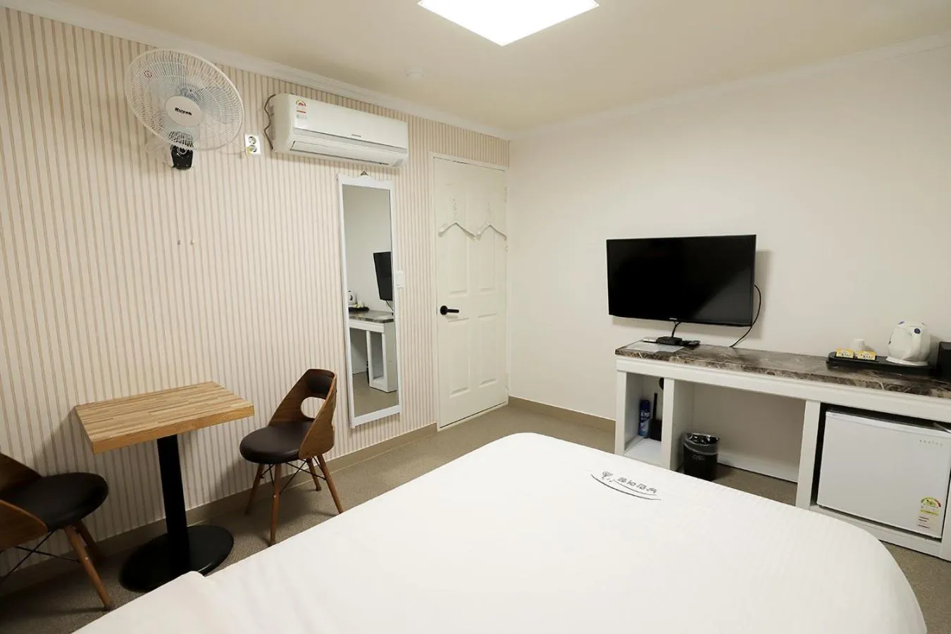 Bed in Stay RomanticTrip_Hostel