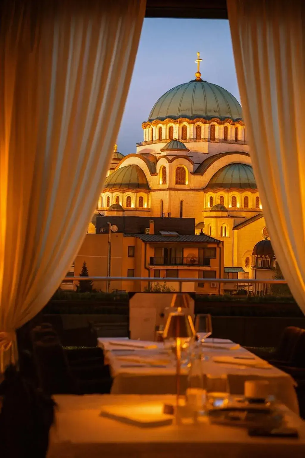 Restaurant/places to eat in CRYSTAL Hotel Belgrade Restaurant/places to eat in CRYSTAL Hotel Belgrade