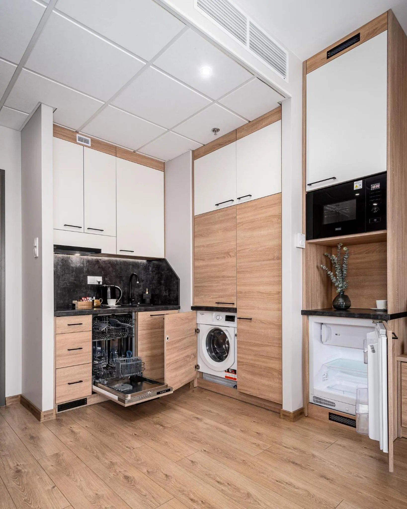 Coffee/tea facilities in Warsview Apartments