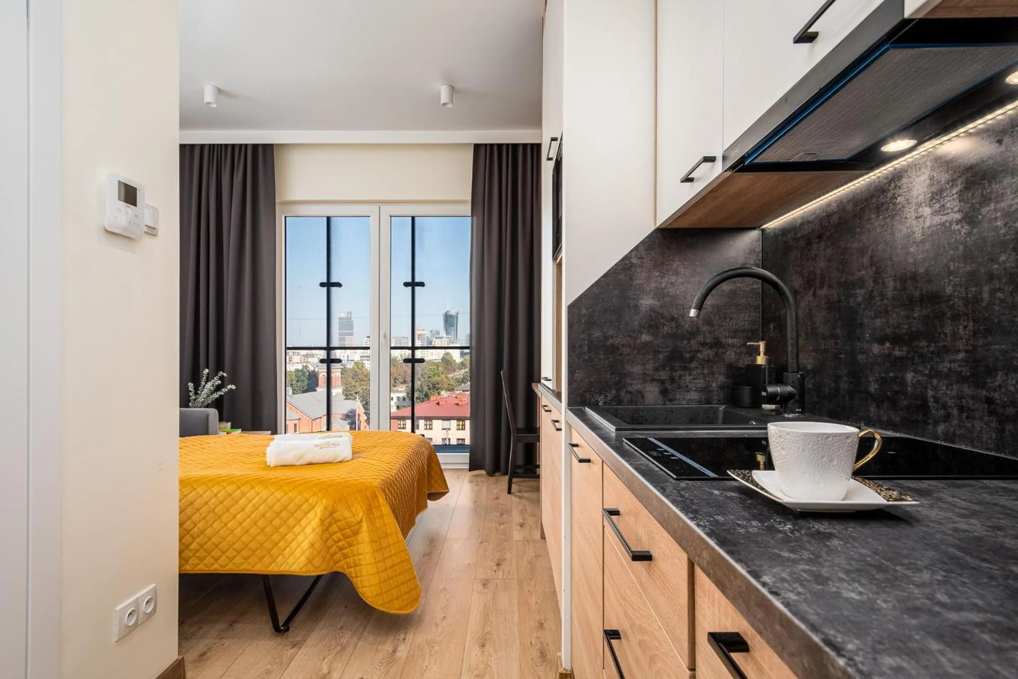 Kitchen or kitchenette in Warsview Apartments