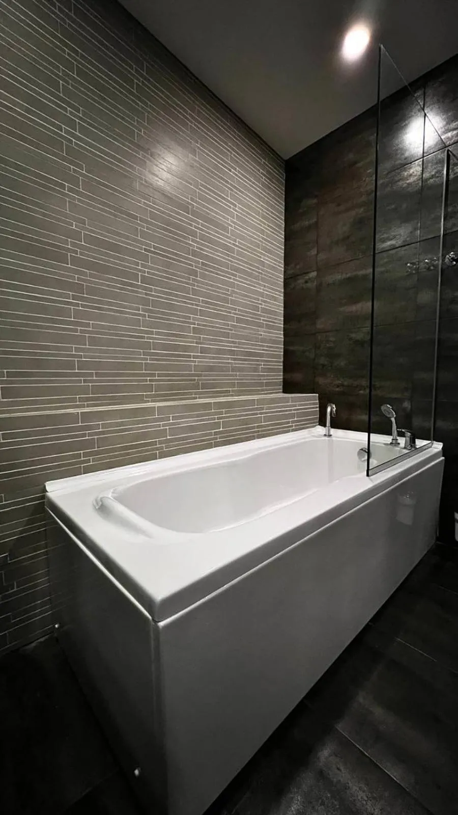 Bath, Bathroom in Marmenio Hotel