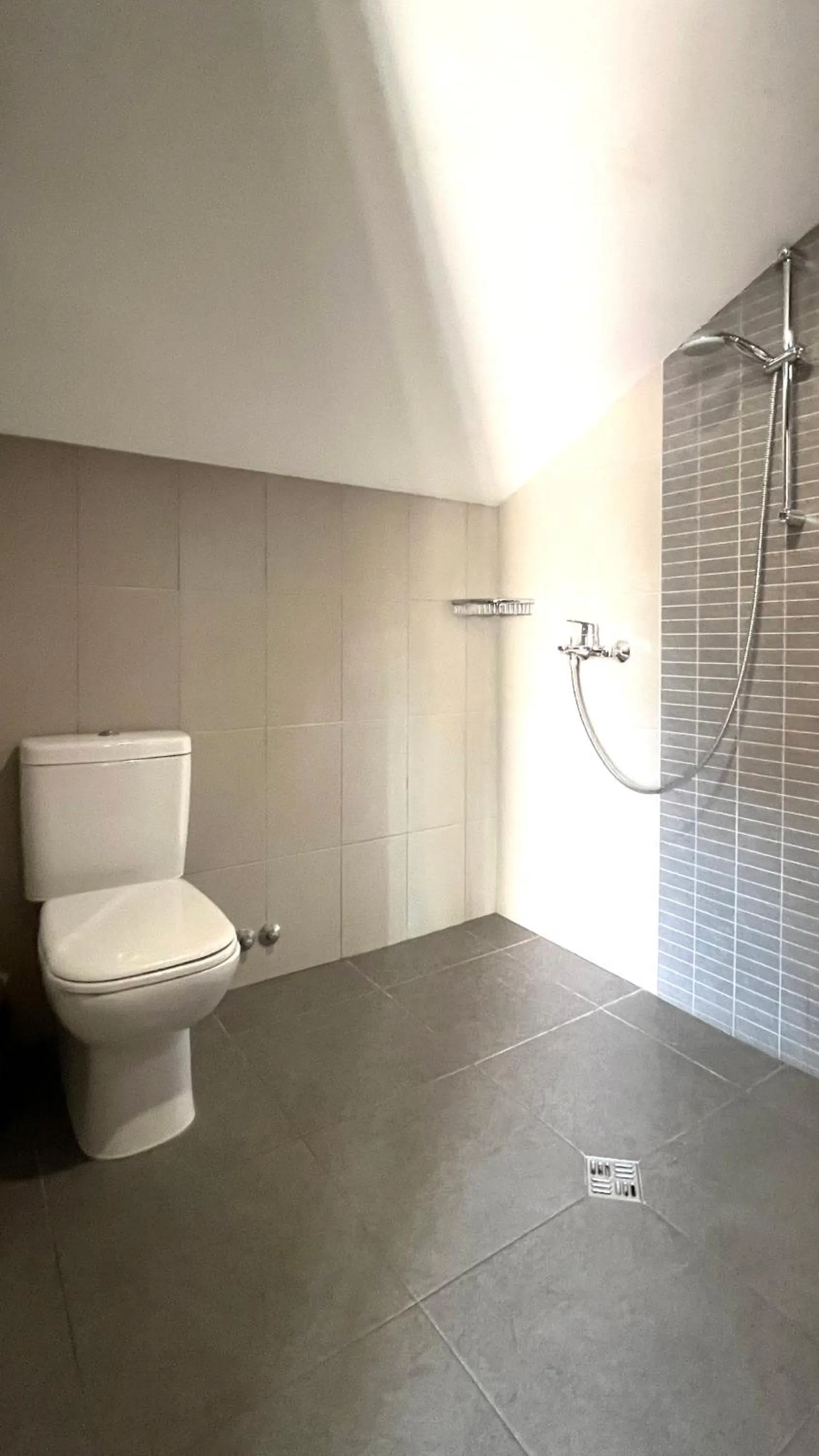 Shower, Bathroom in Marmenio Hotel