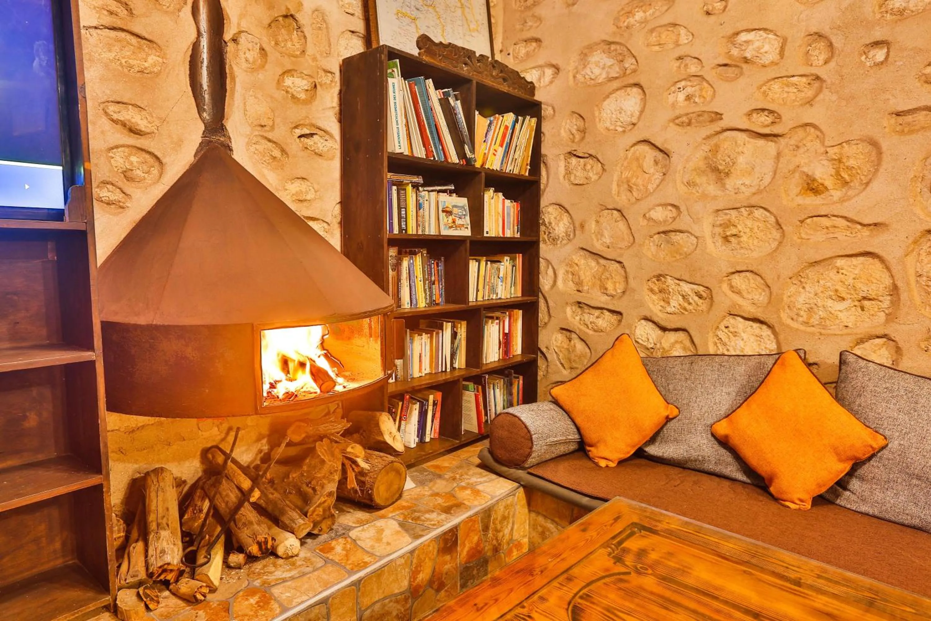 flat iron in DAR ETTO Riad & Spa