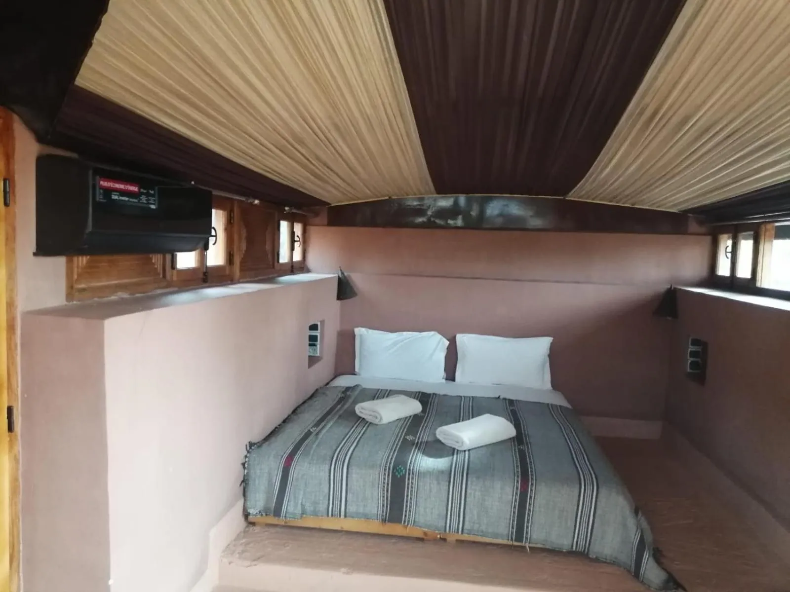 Bed in Terres d'Amanar