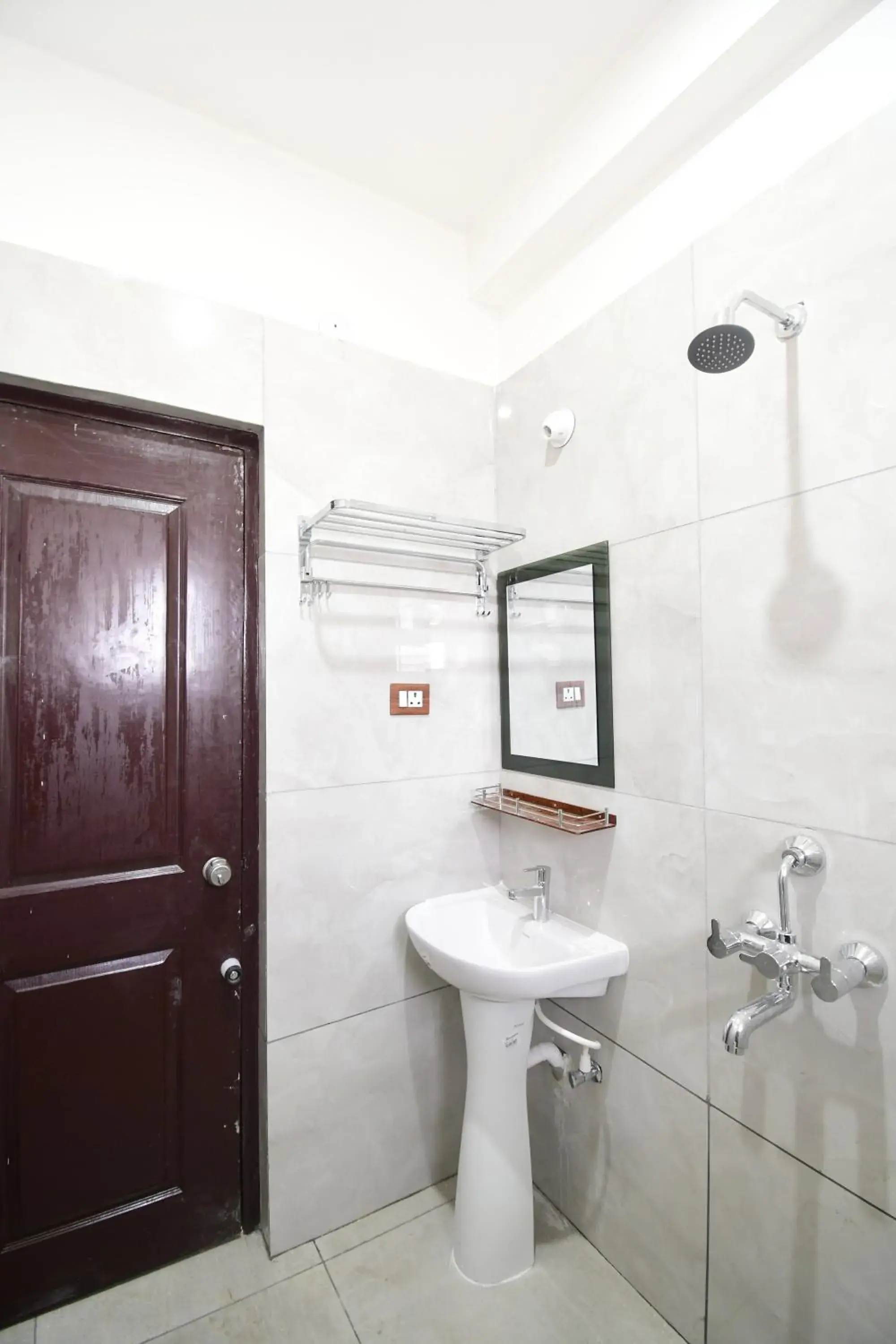 Bathroom in HOTEL SUSHREE INTERNATIONAL Bathroom in HOTEL SUSHREE INTERNATIONAL