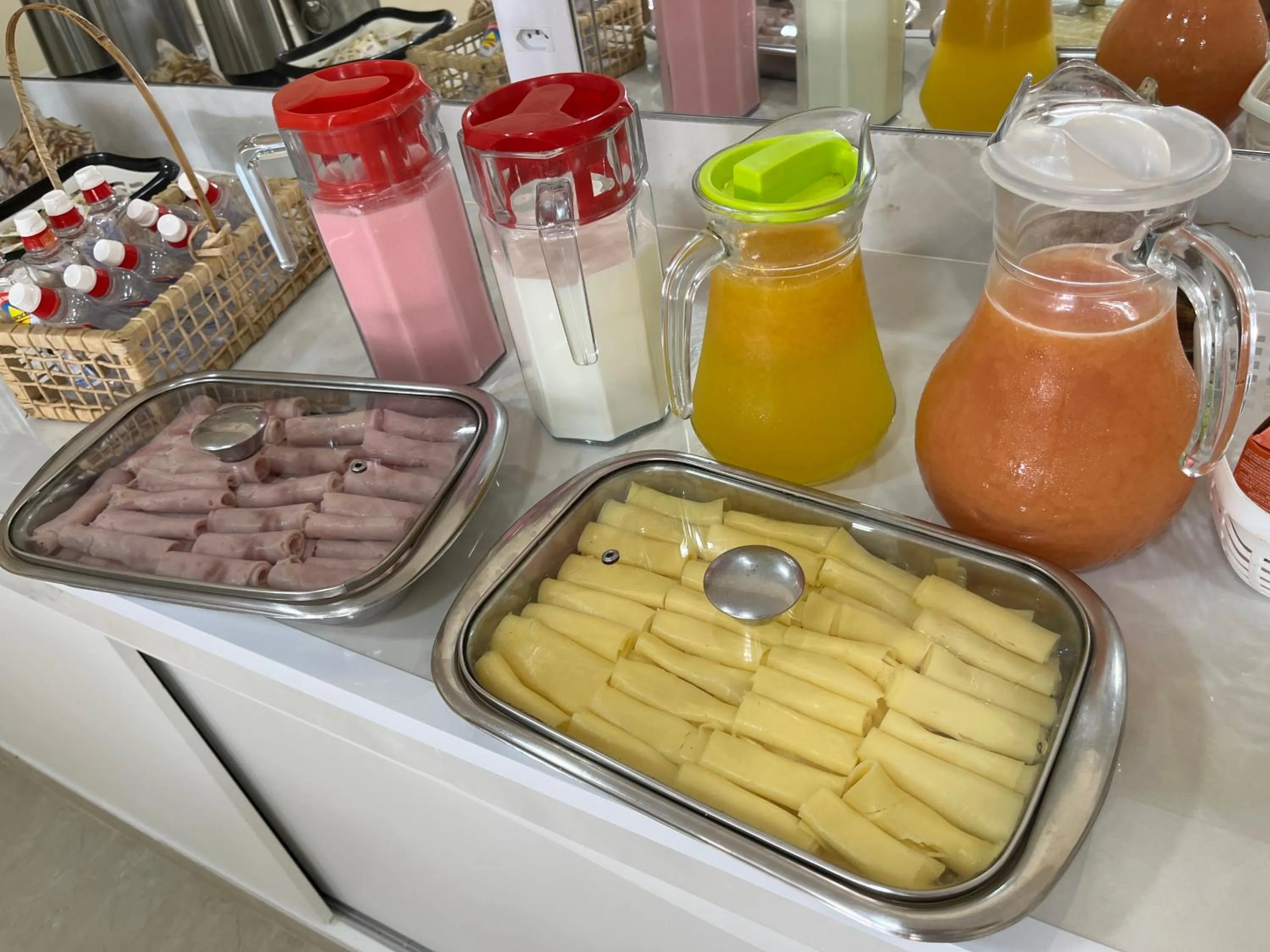 Breakfast in Pousada Donna Maraka