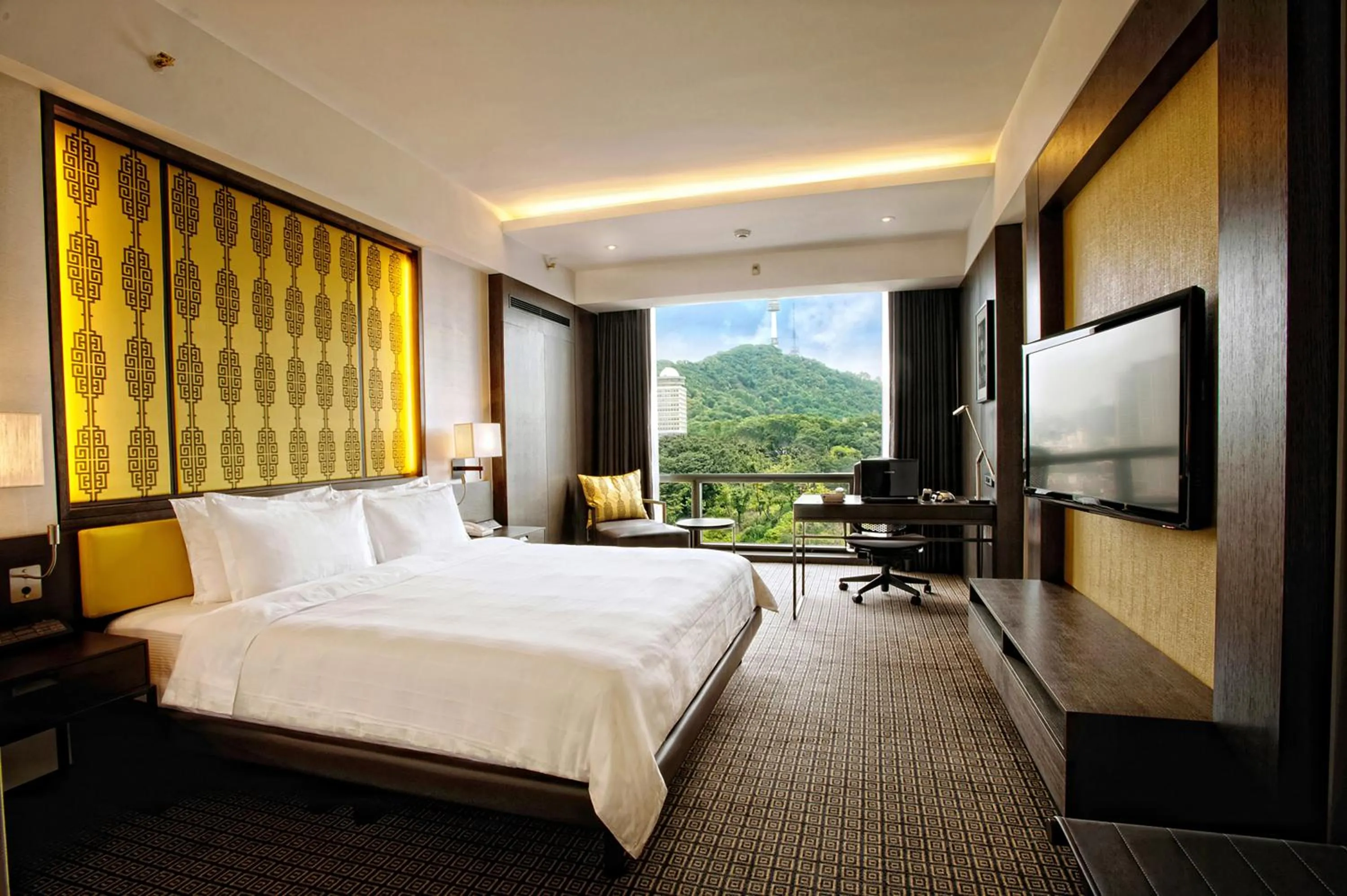 Photo of the whole room in Millennium Hilton Seoul