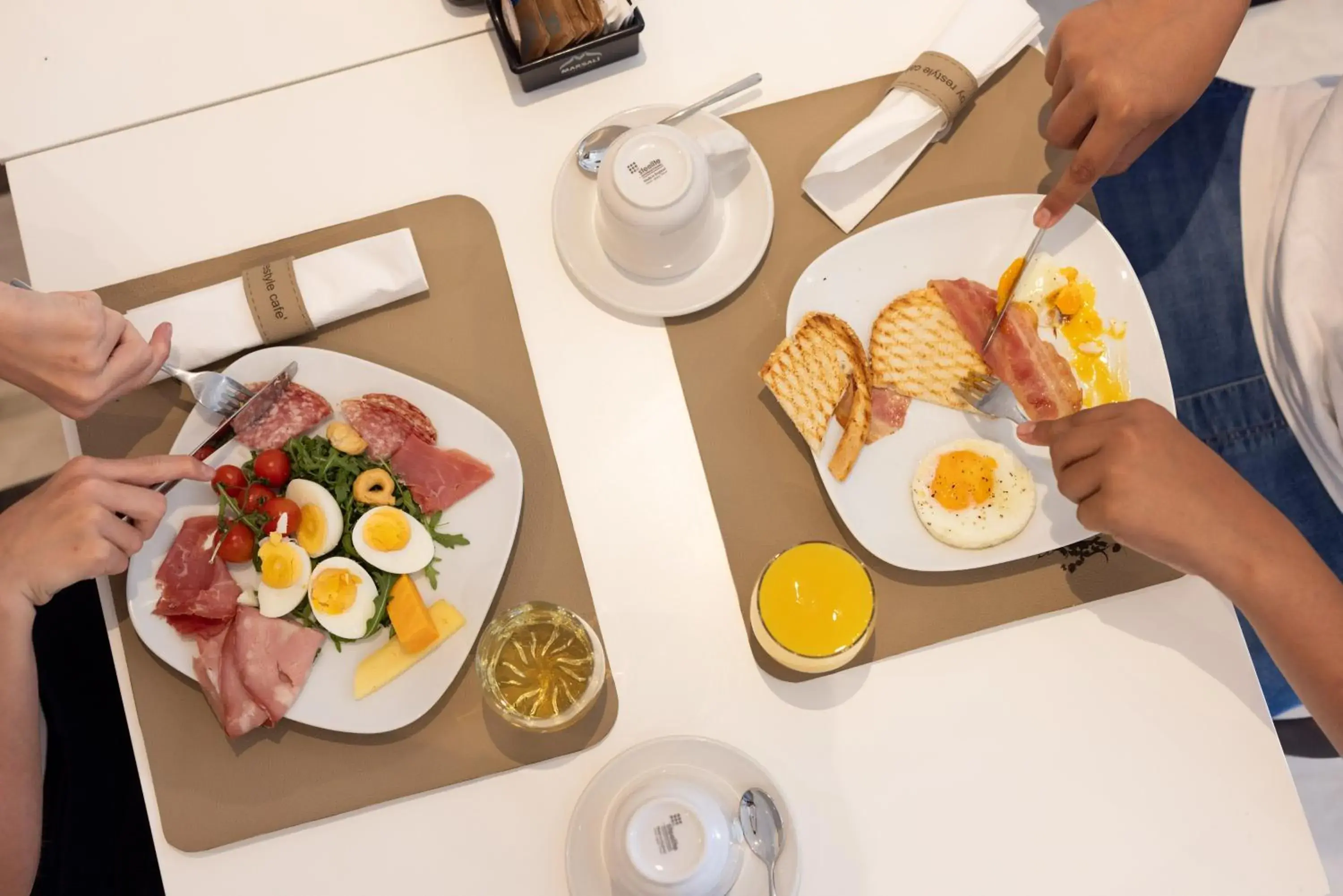 Breakfast in C'est La Vie Boutik Swieqi Breakfast in C'est La Vie Boutik Swieqi