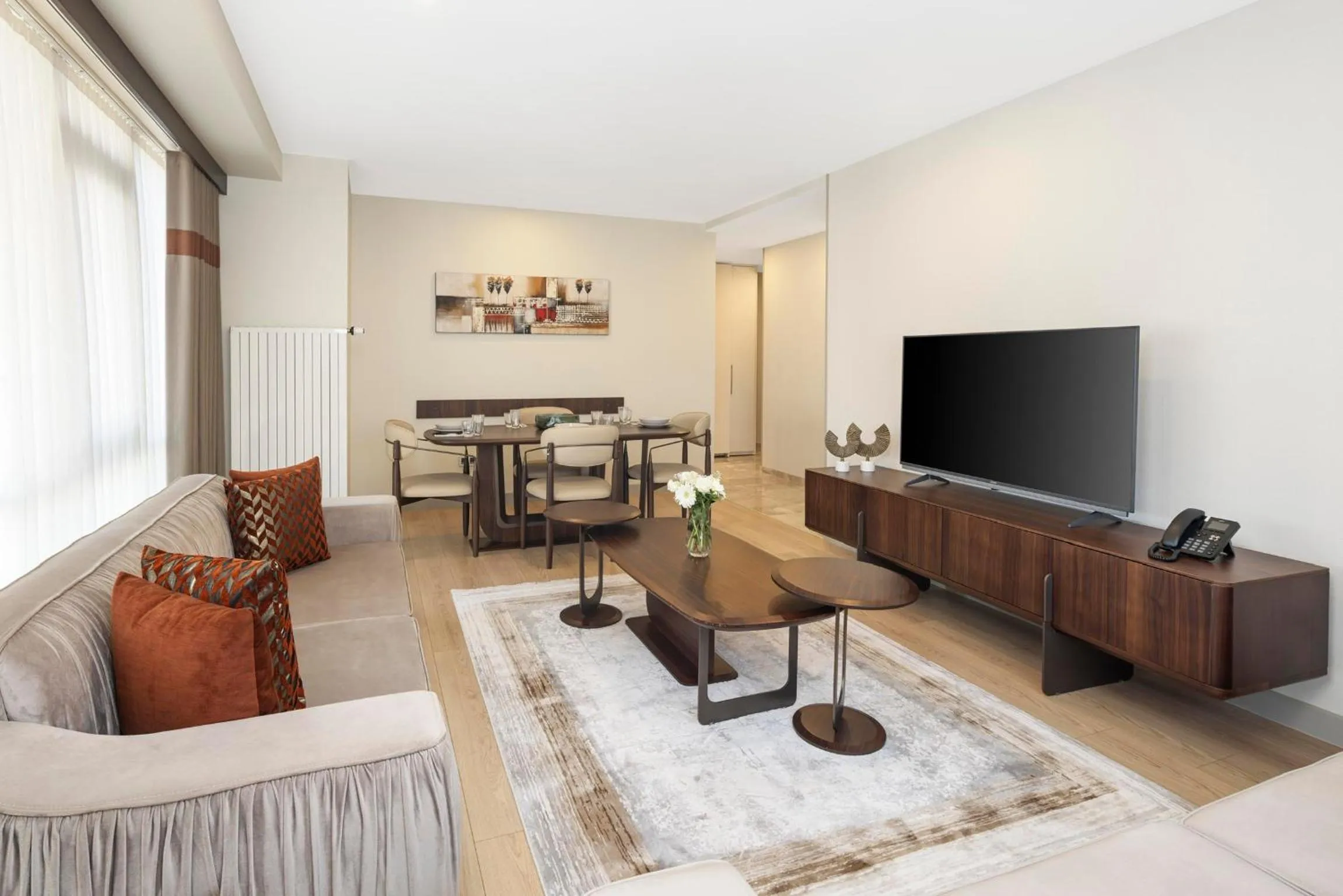 TV and multimedia in Mayar Residence Hotel