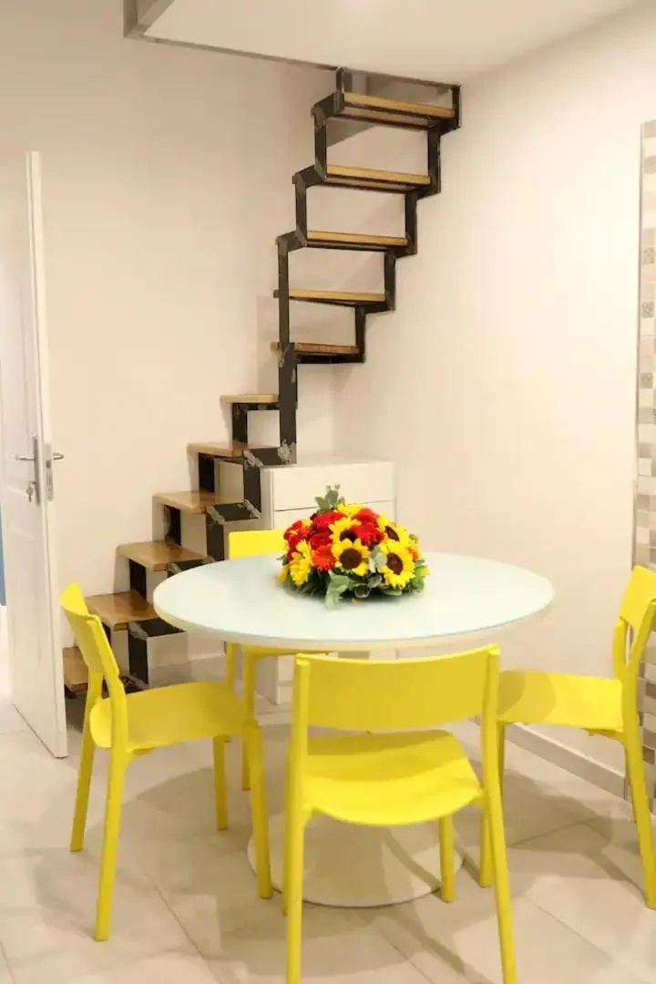 Seating area in NANNI LOFT HOUSE