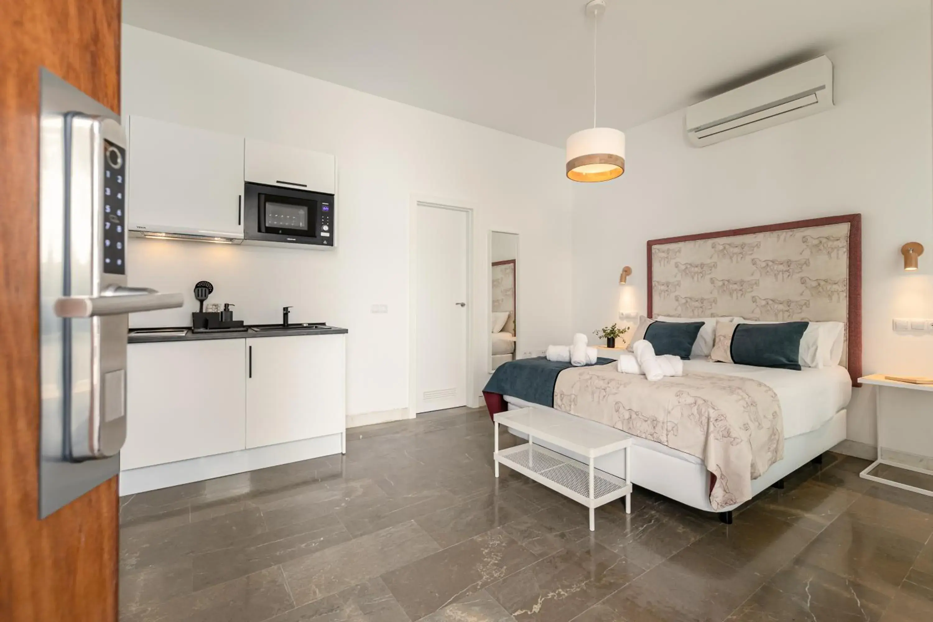 Apartment - Ground Floor in ISG Apartments Zaragoza-FREE PARKING Apartment - Ground Floor in ISG Apartments Zaragoza-FREE PARKING