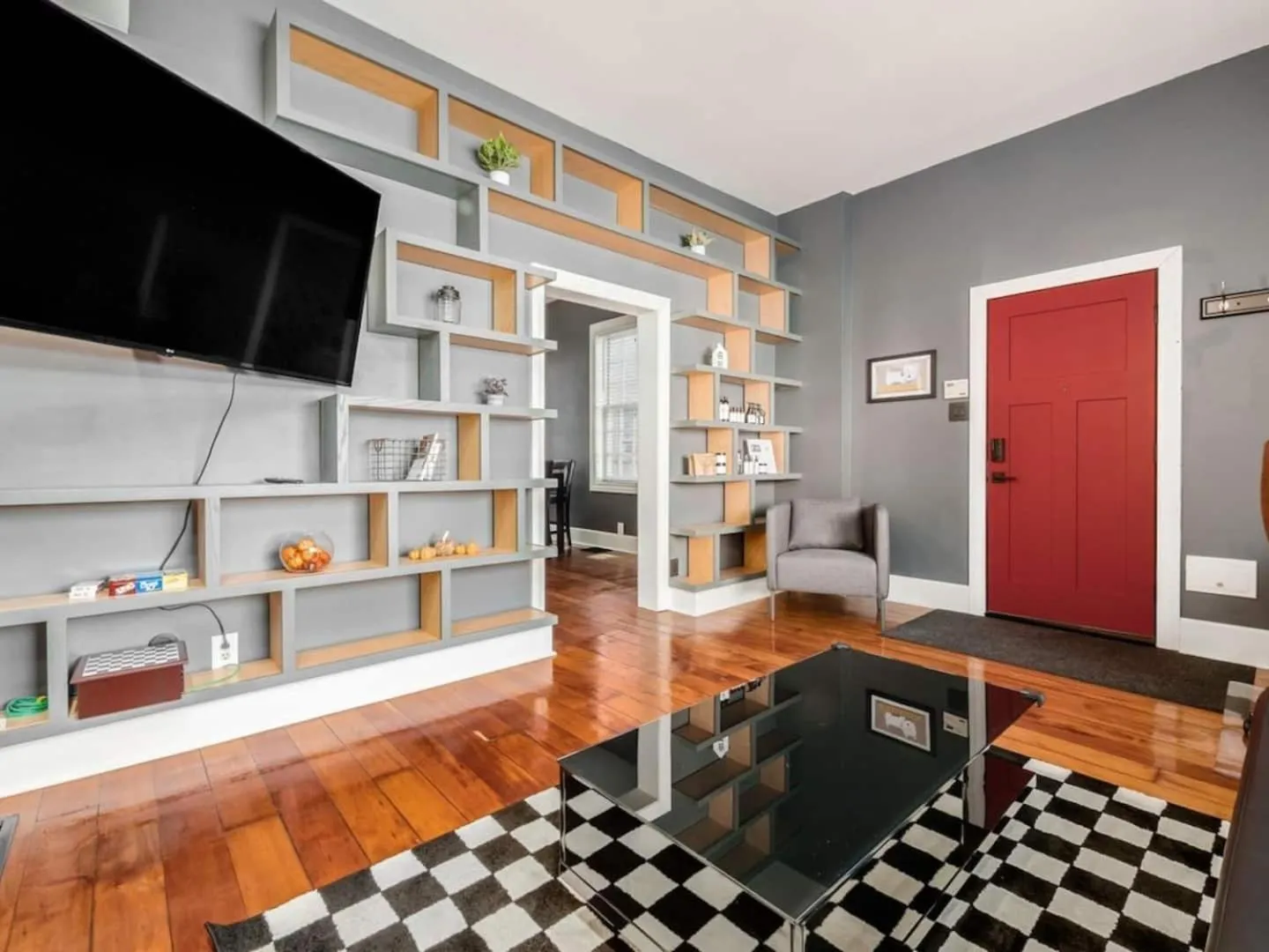 Pet-Friendly German Village Haus Wifi Walkable