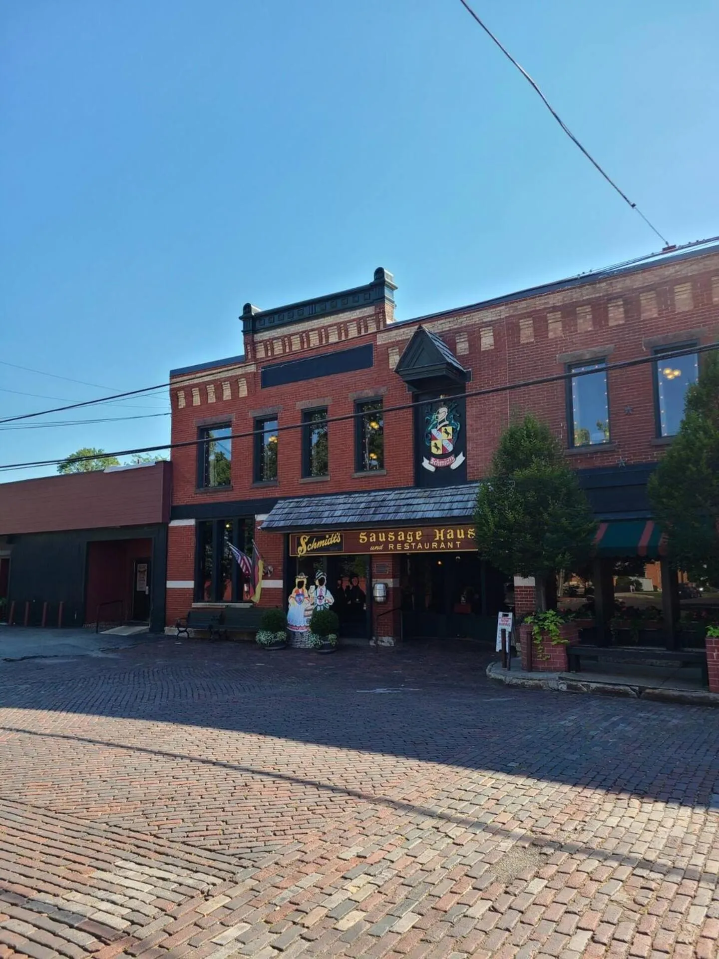 Pet-Friendly German Village Haus Wifi Walkable