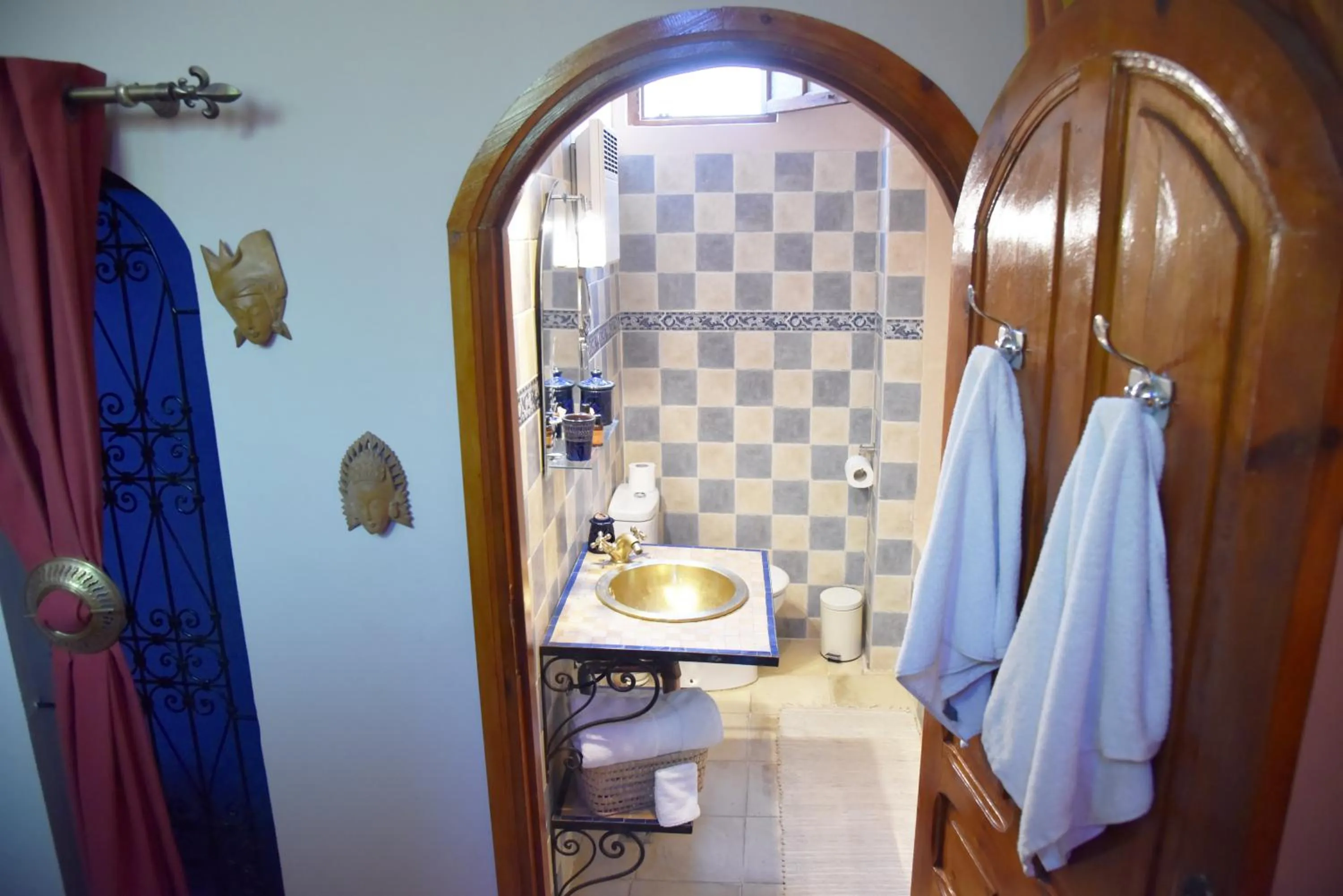 Bathroom in Riad Dar Zouhour