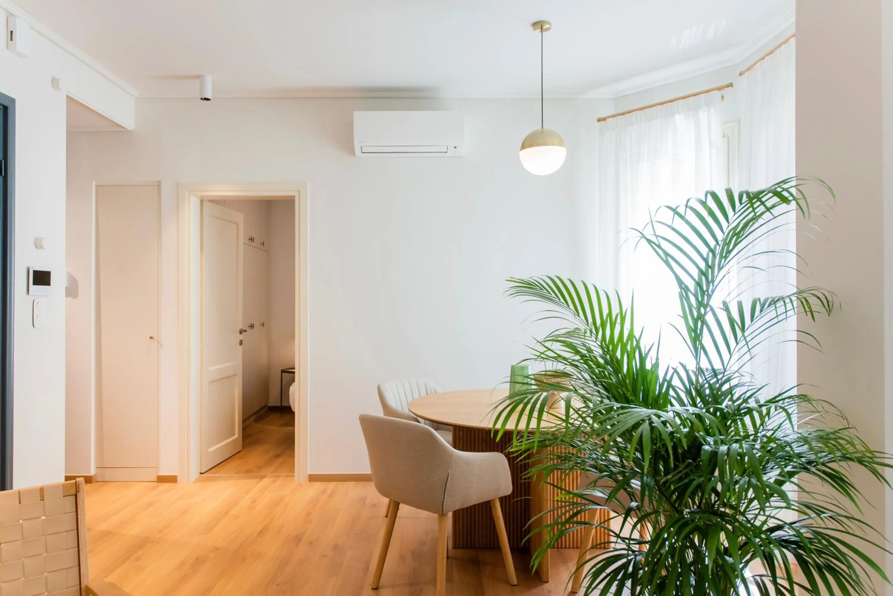 Seating area in White Lotus by halu! Apartments