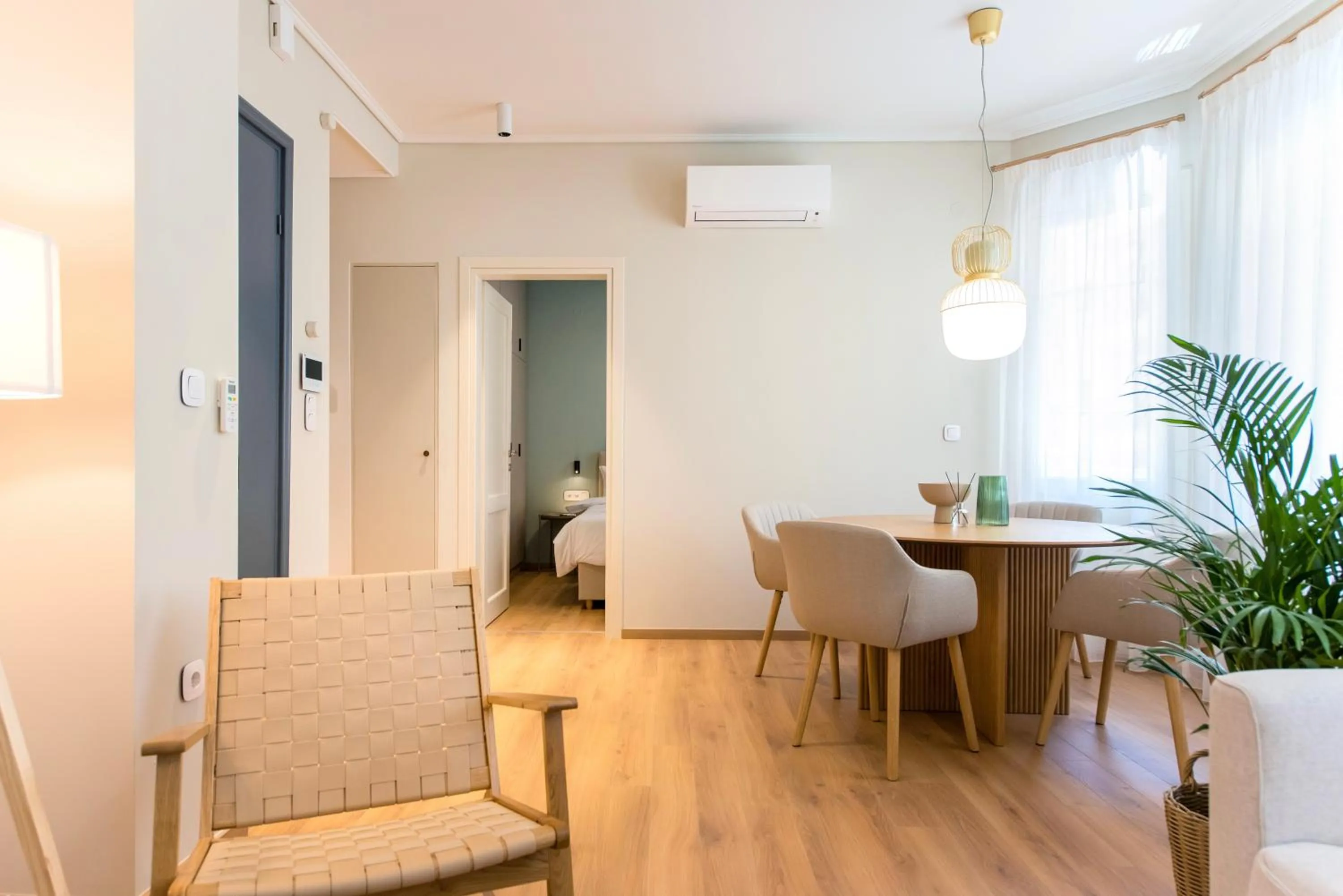 Living room in White Lotus by halu! Apartments