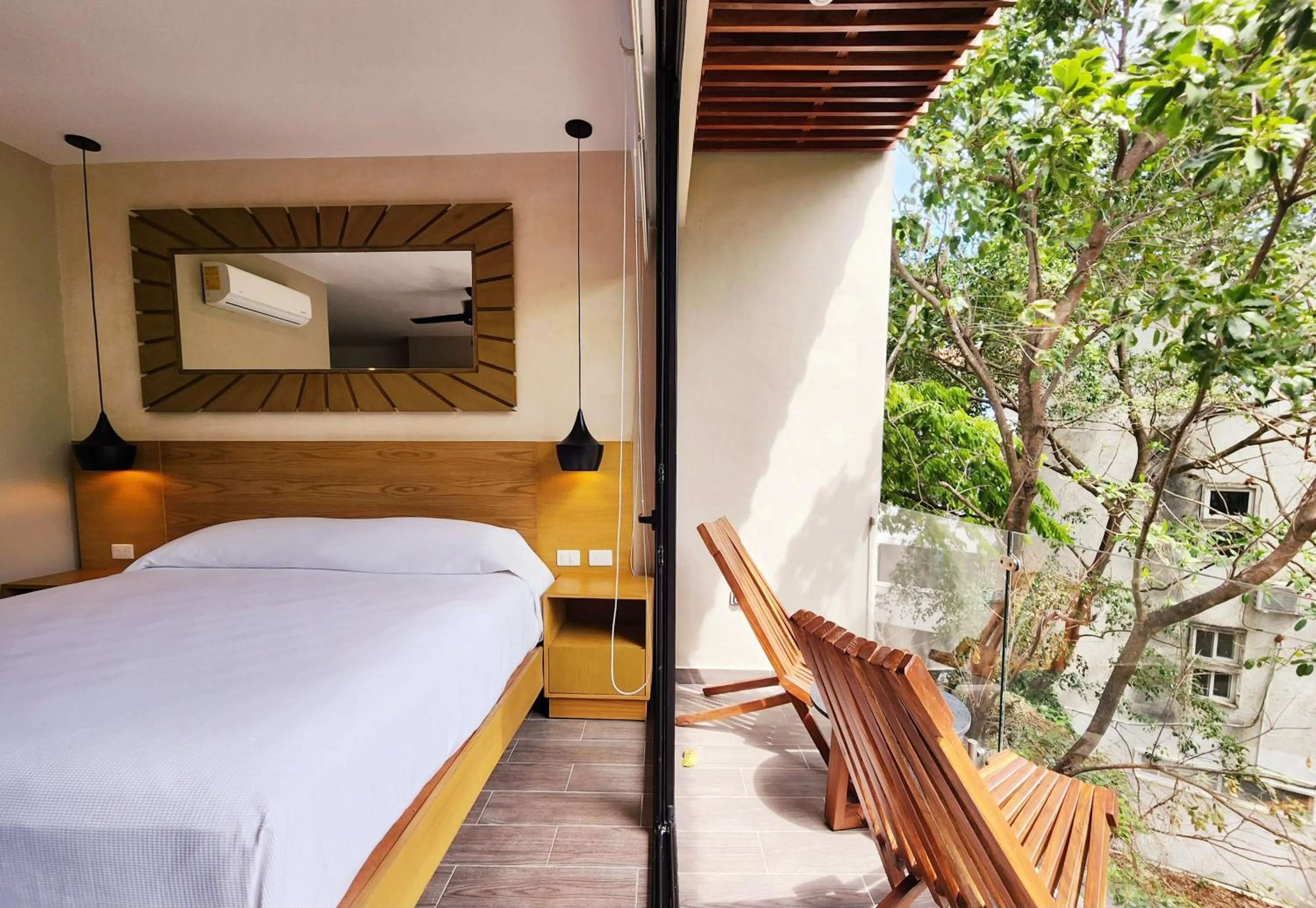 Bed in Sofía Boutique Condos by Bunik