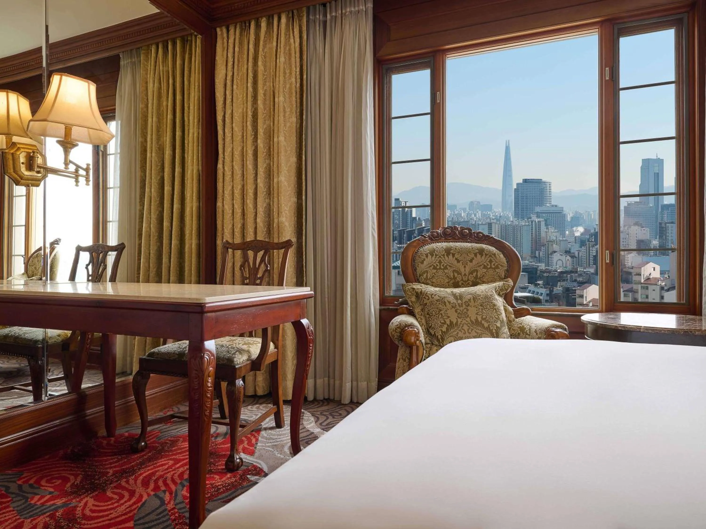 Bedroom, Bed in Grand Mercure Imperial Palace Seoul Gangnam