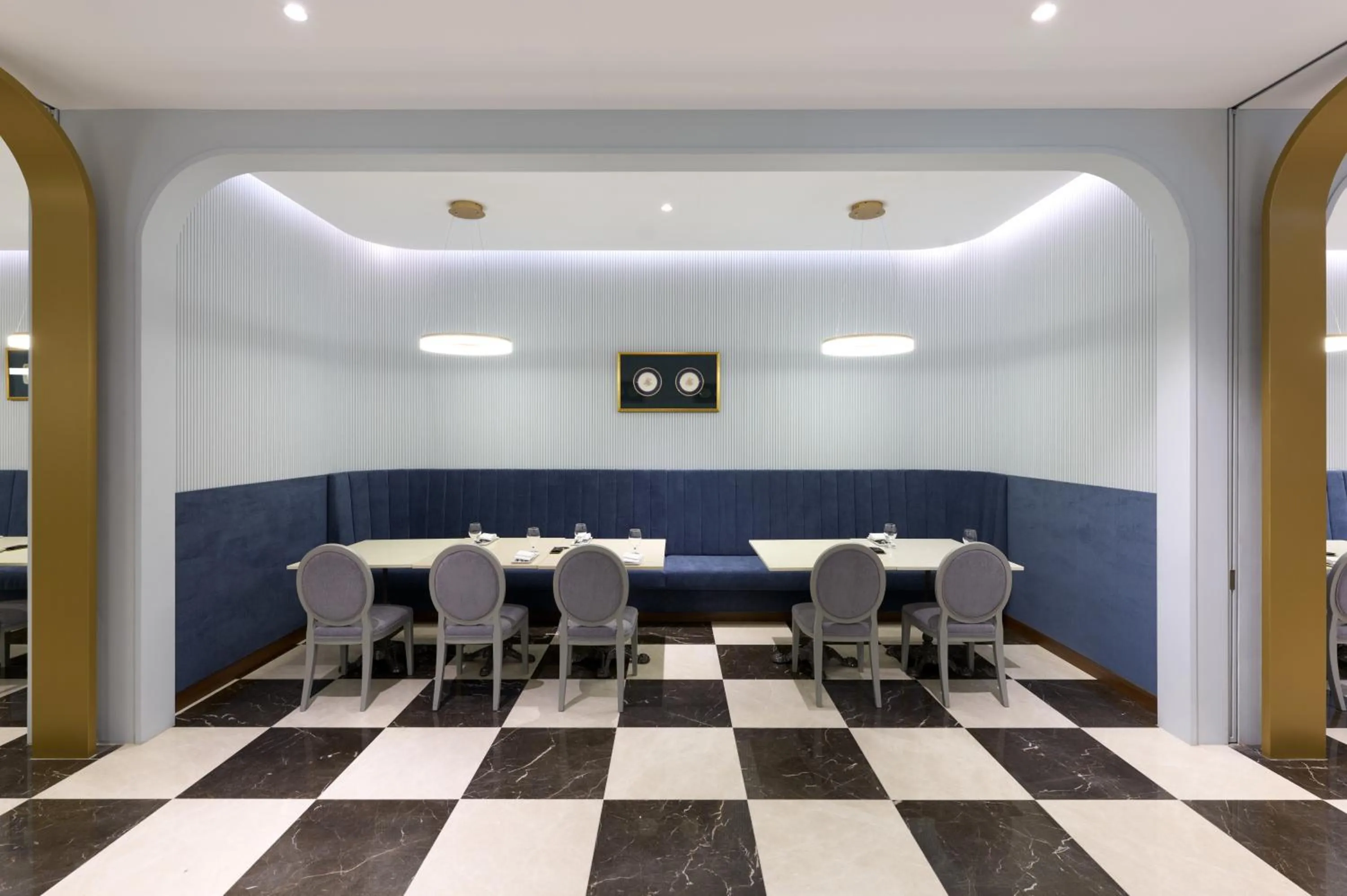 Restaurant/places to eat in Grand Mercure Imperial Palace Seoul Gangnam