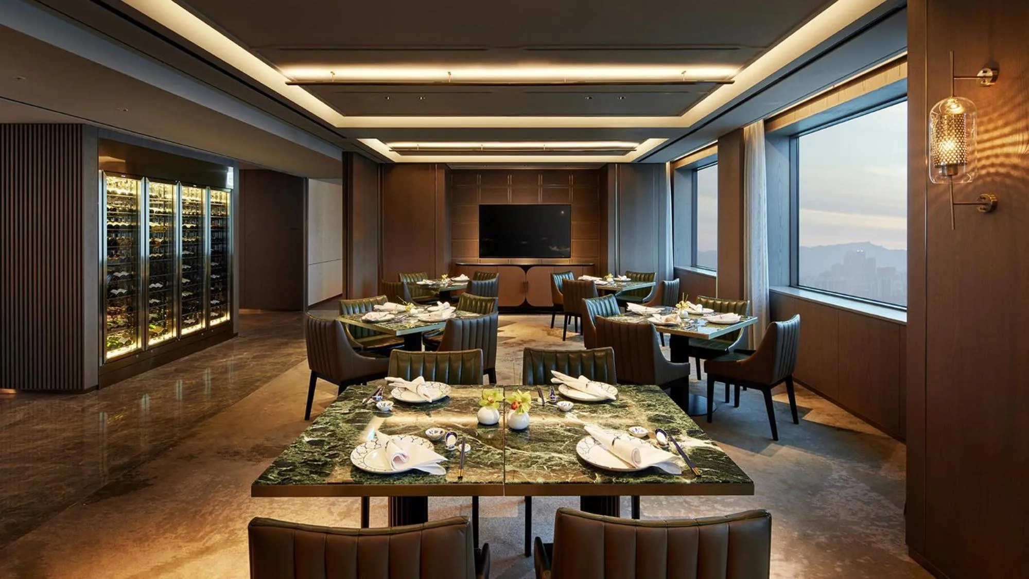 Restaurant/places to eat in Lotte Hotel World