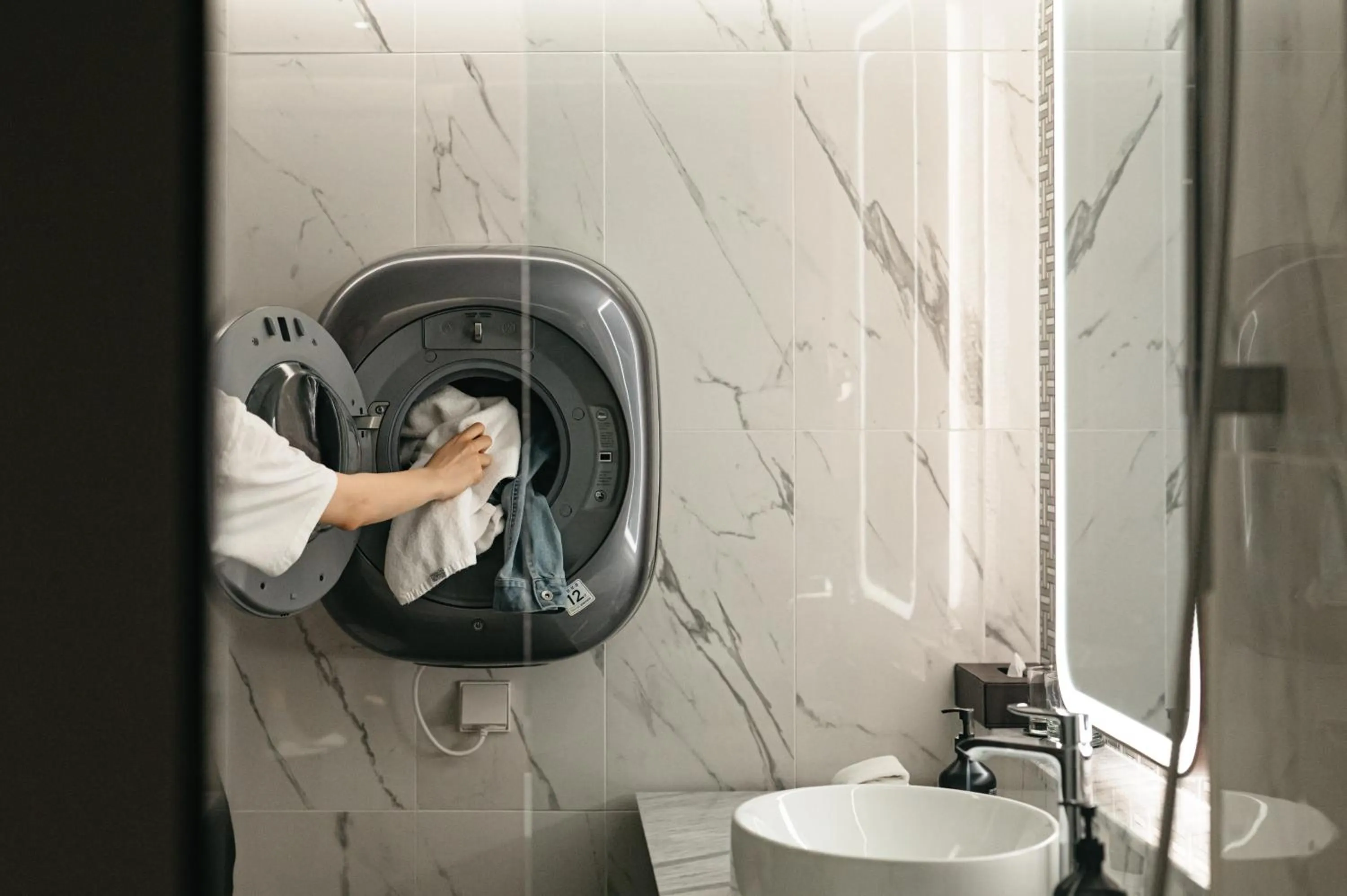 washing machine in Lotte Hotel World