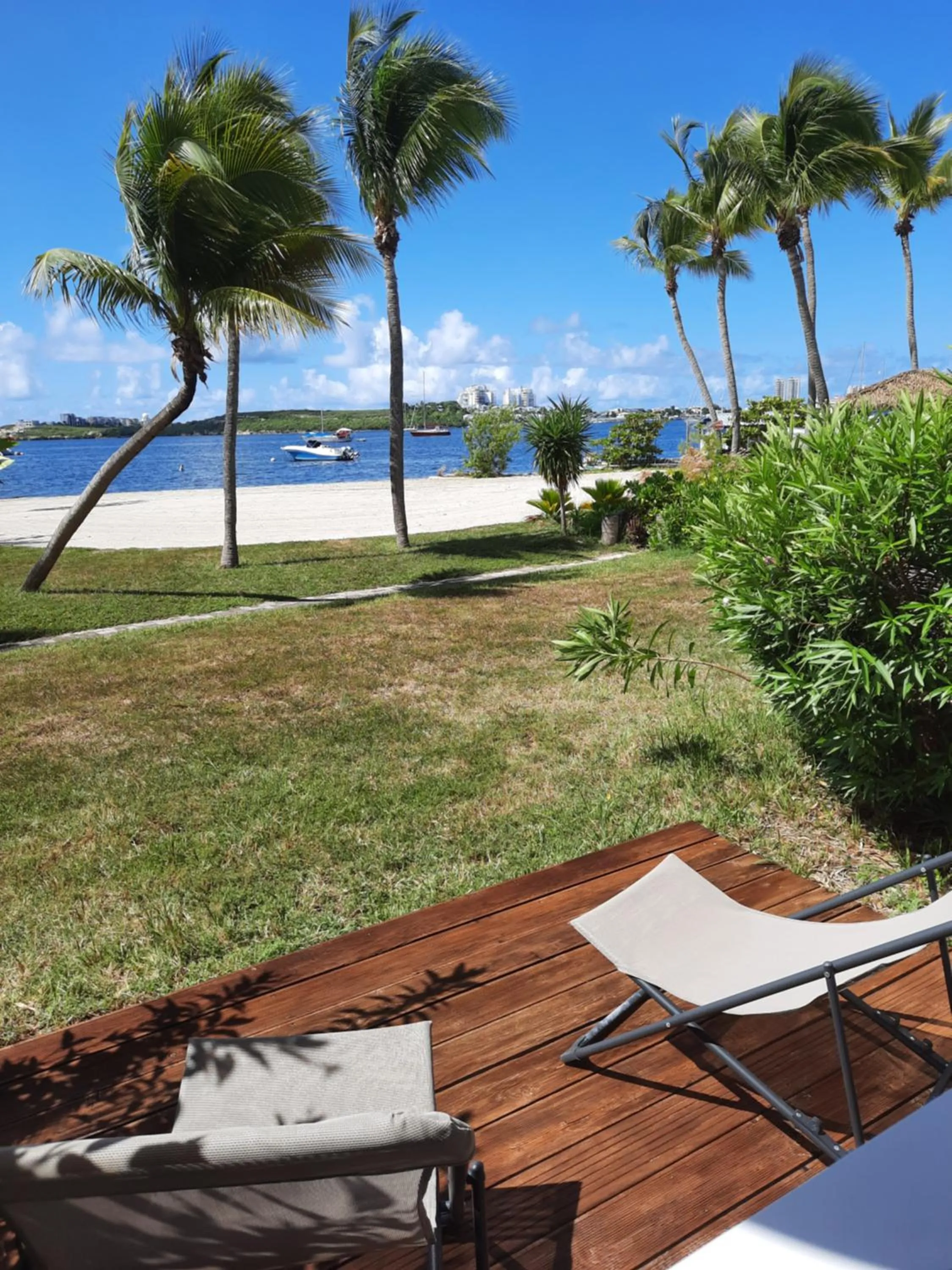 appartement au bord de l'eau sxm