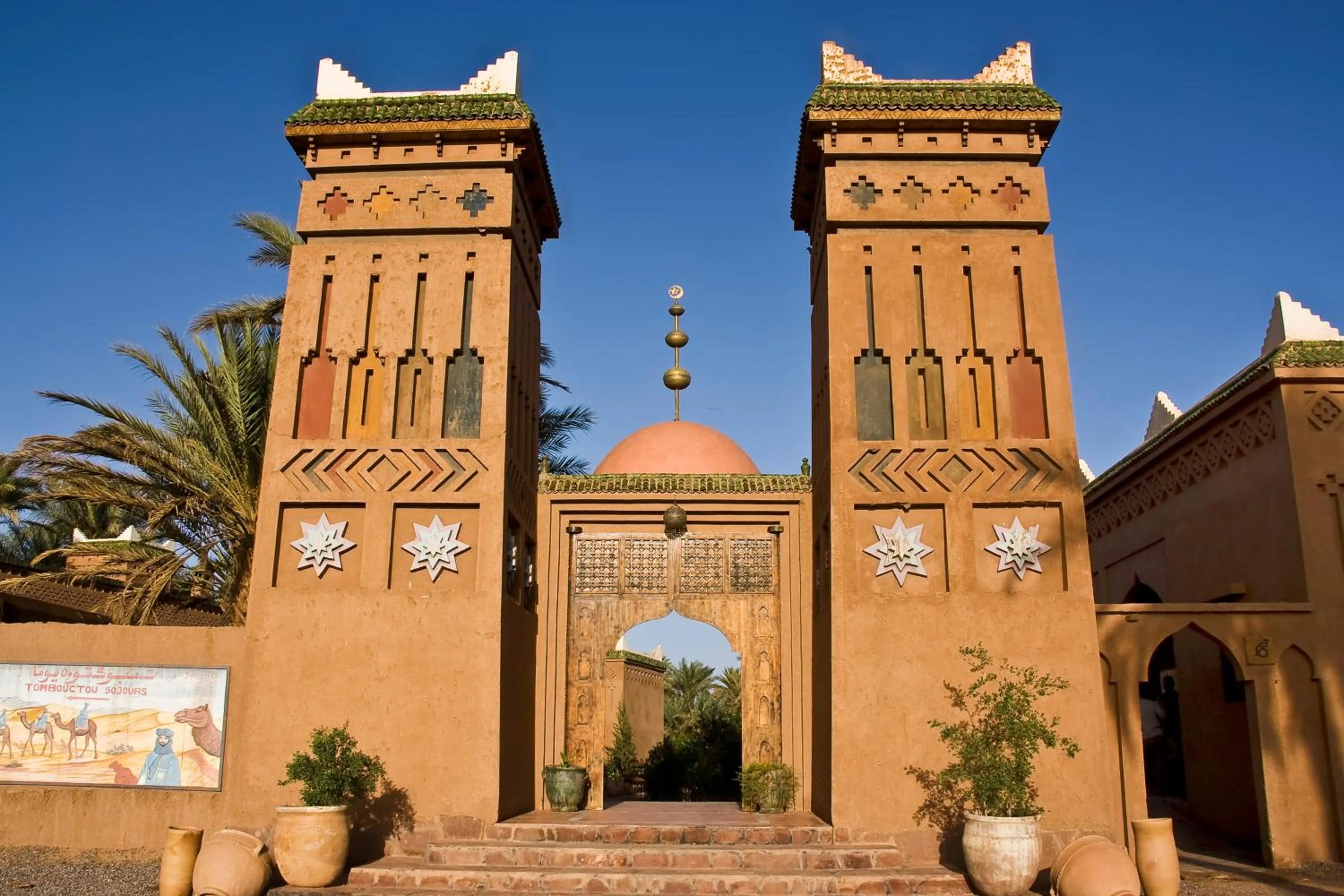 Facade/entrance in Chez Le Pacha - Authentic Sahara Hotel Mhamid