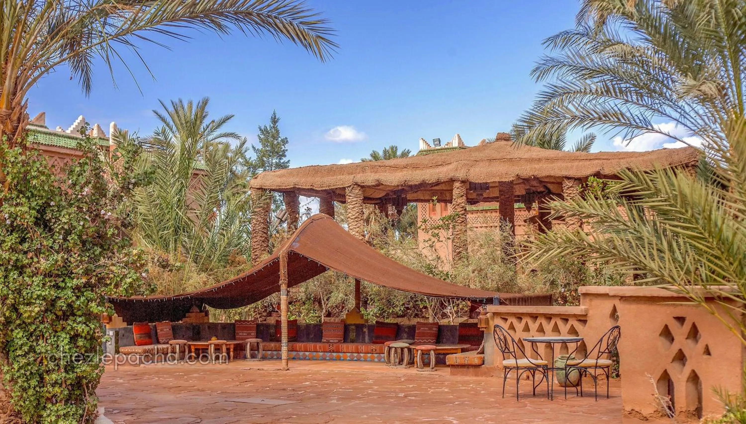 Restaurant/places to eat in Chez Le Pacha - Authentic Sahara Hotel Mhamid