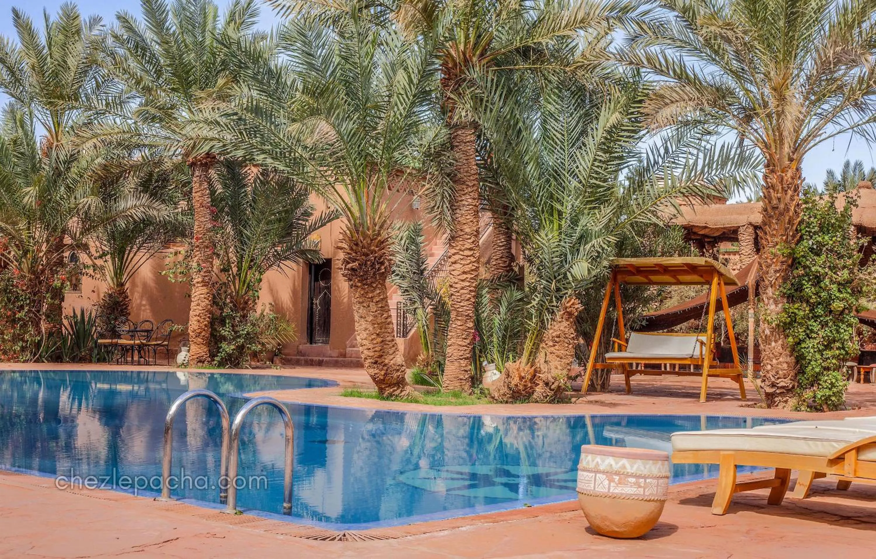 Swimming pool in Chez Le Pacha - Authentic Sahara Hotel Mhamid