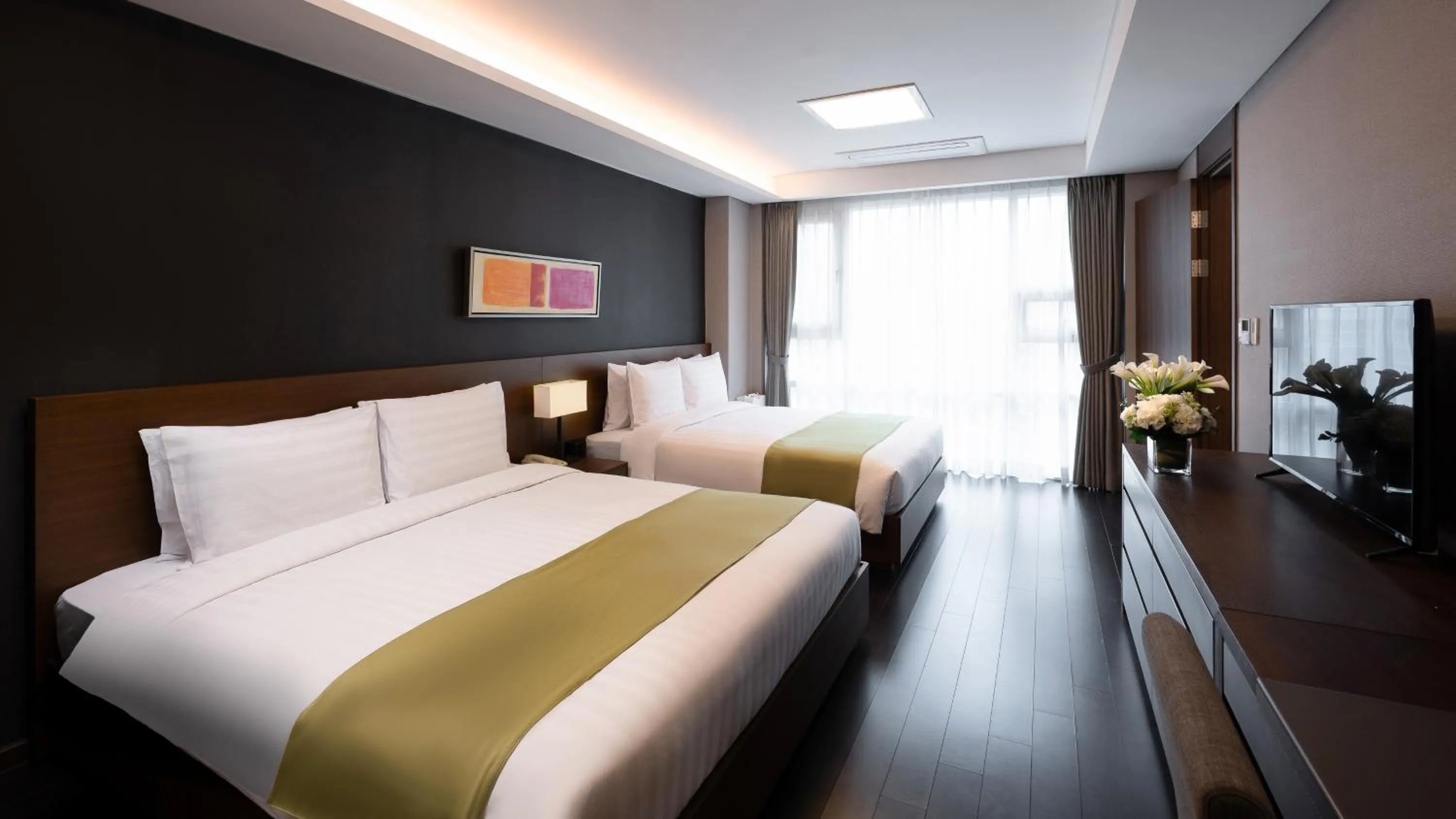 Bed in Fraser Place Central Seoul