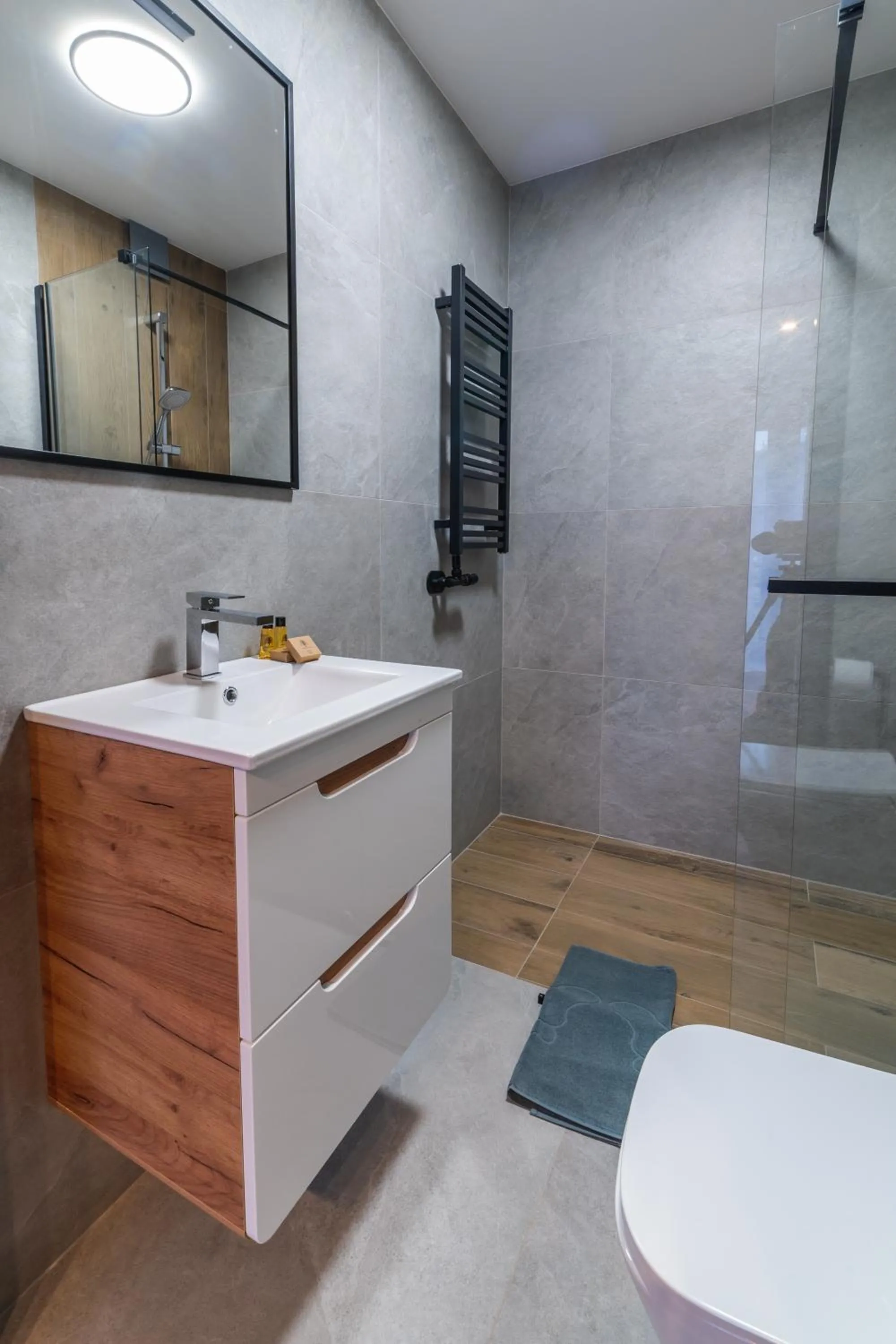 Shower in Apartamenty Pod Wyciągiem