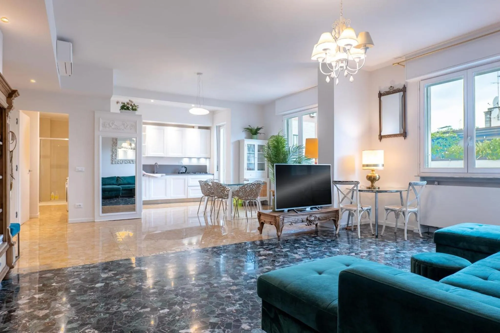 Amazing top floor