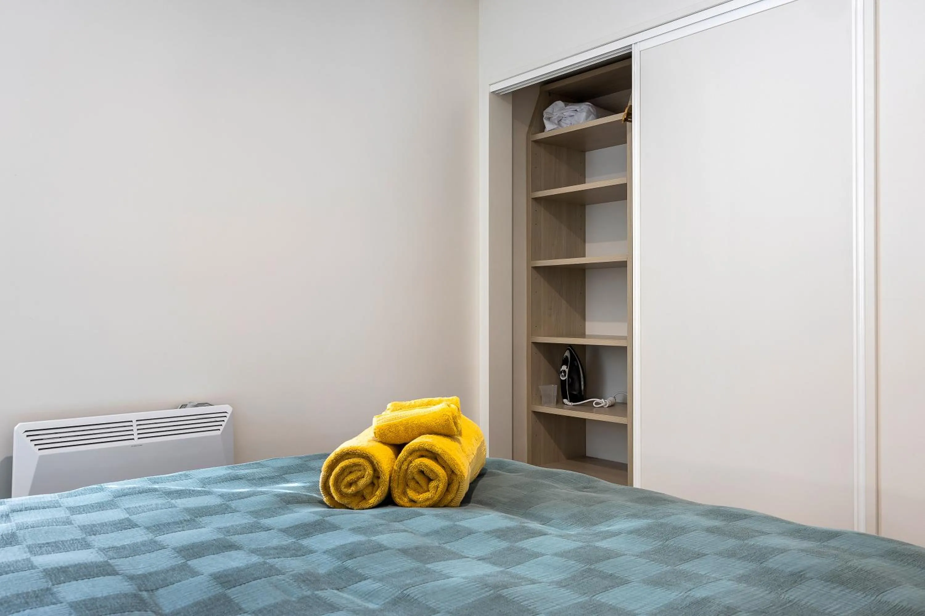 Bed in 1 Bedroom City Base with Free Car Park