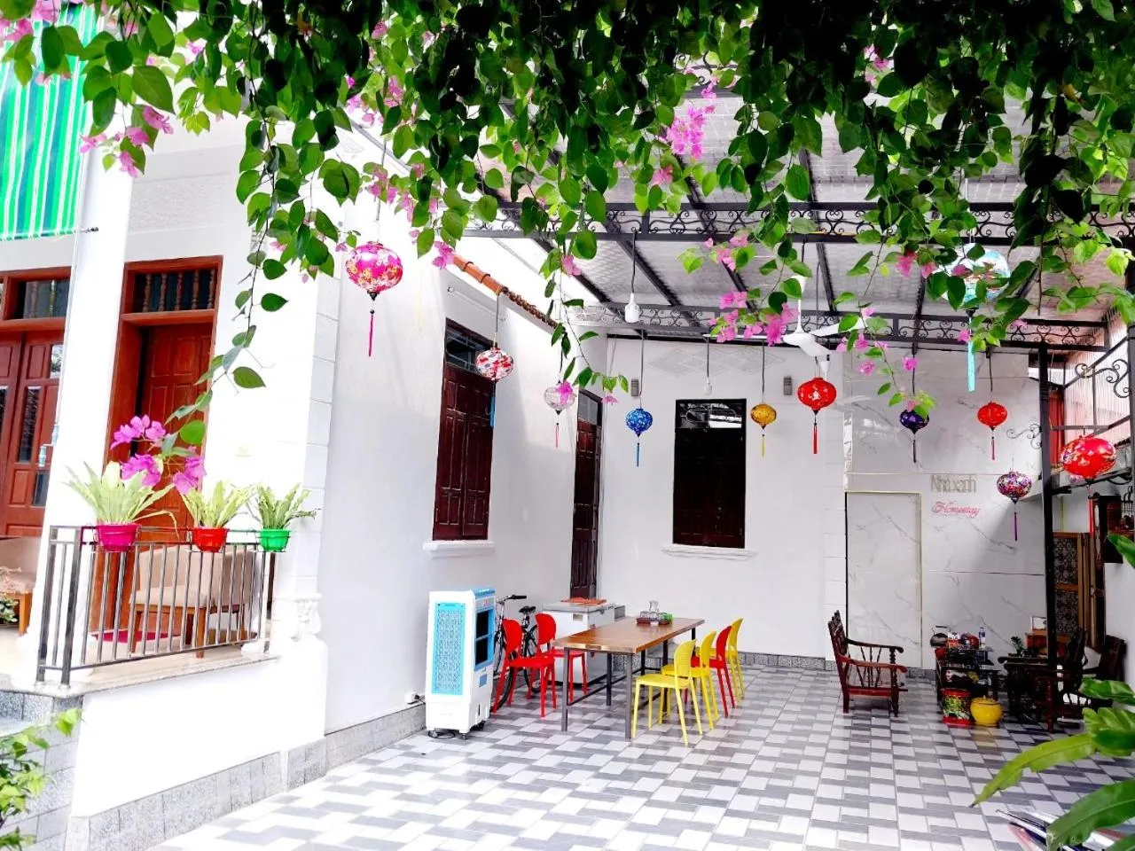 Property building in Nha Xanh Homestay