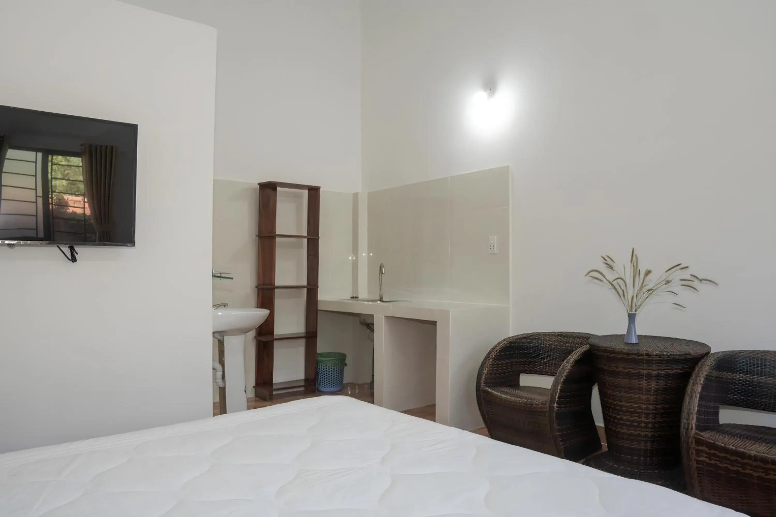 Bedroom, Bed in Nhà Nghỉ Vườn Oải Hương LAVENDER GARDEN GUEST HOUSE Bedroom, Bed in Nhà Nghỉ Vườn Oải Hương LAVENDER GARDEN GUEST HOUSE