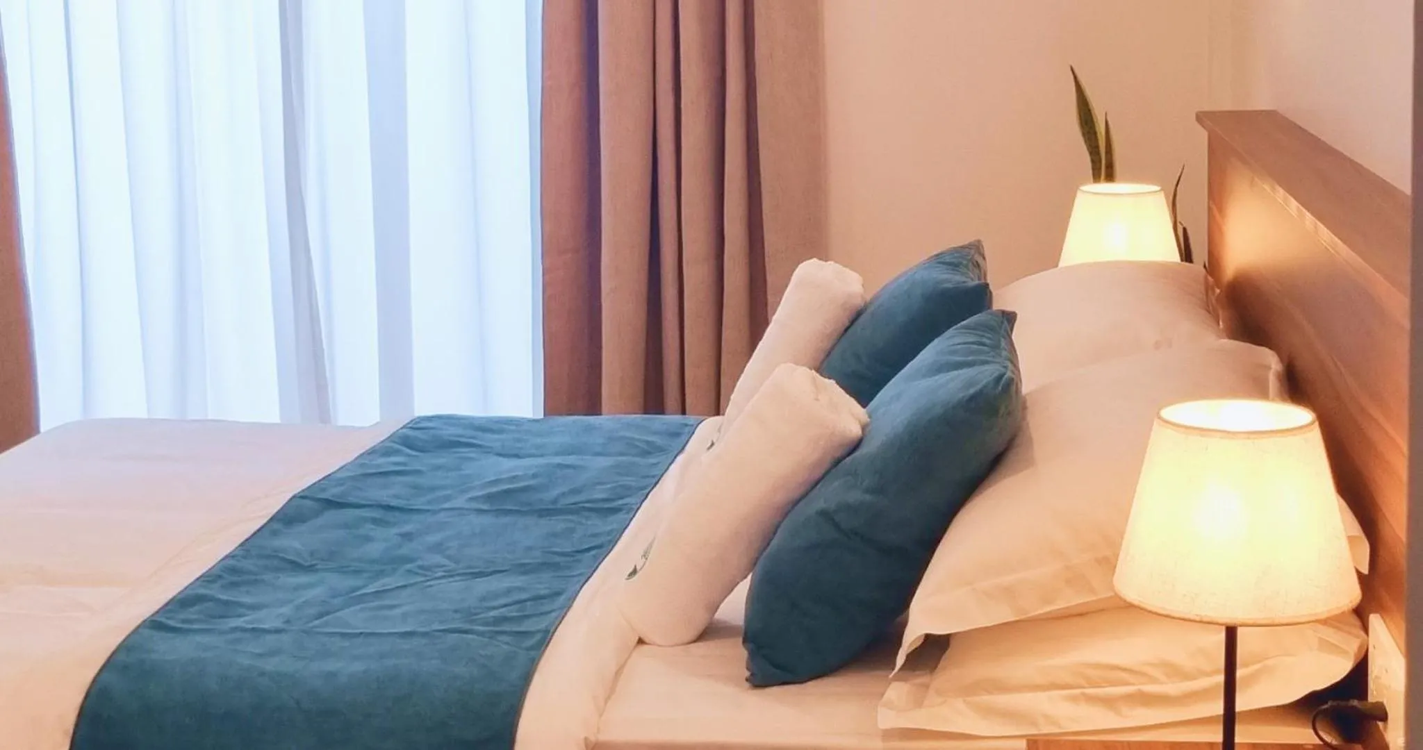 Bed in Vaagali Inn