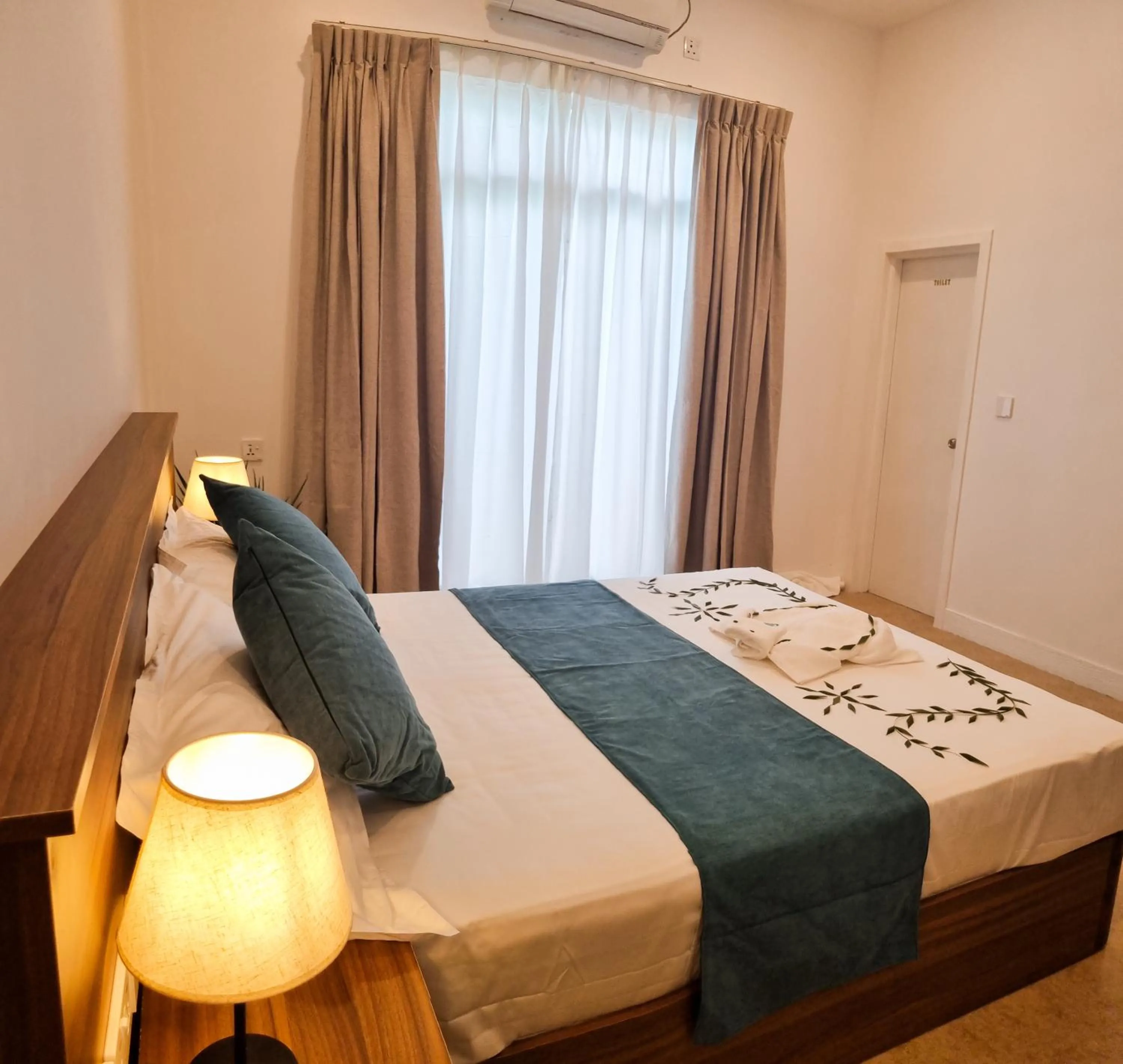 Bedroom, Bed in Vaagali Inn