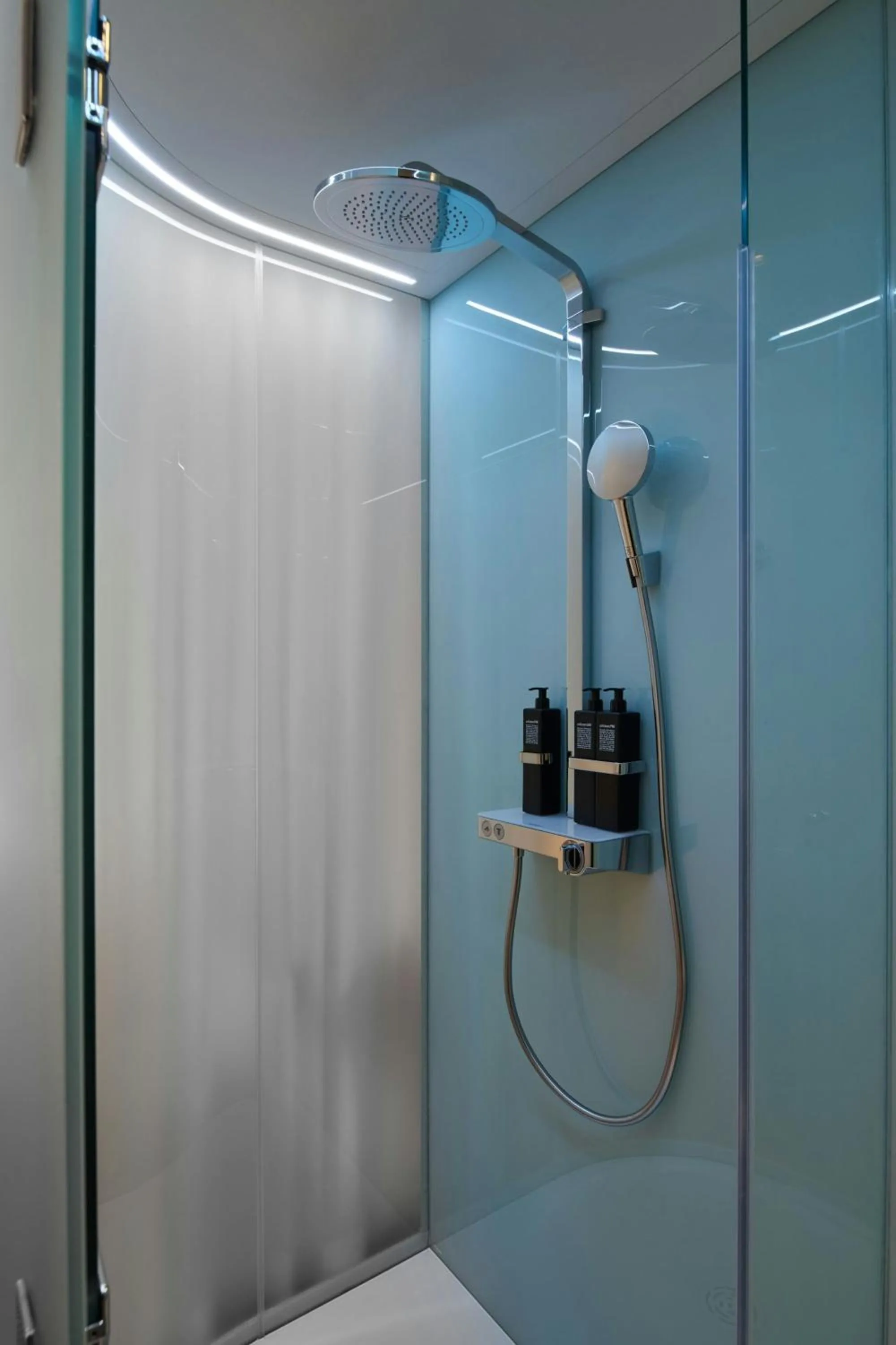 Bedroom in citizenM Austin Downtown