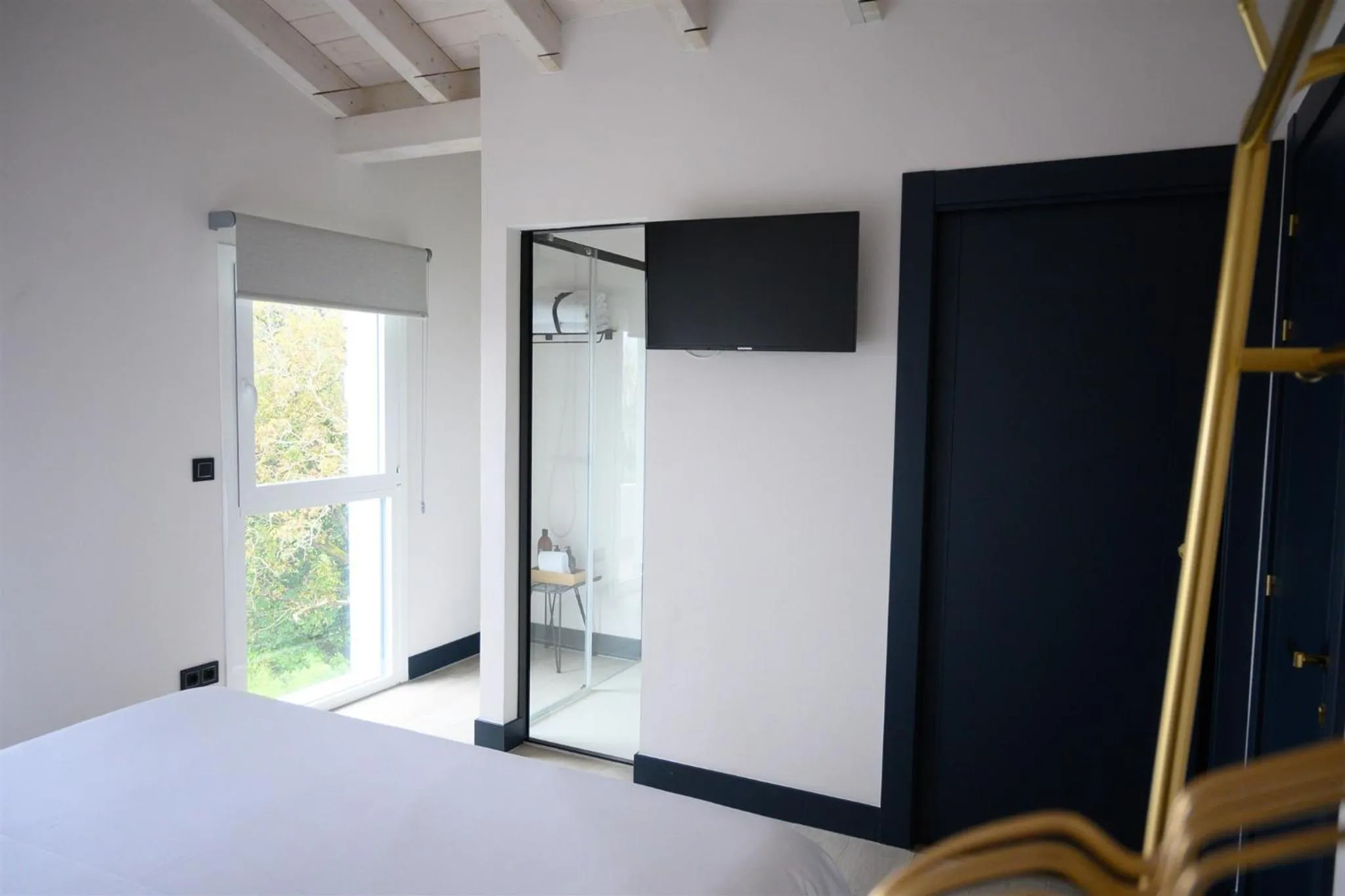 TV and multimedia, Bed in Neguetxea Boutique Guest House