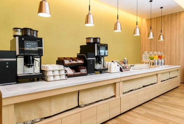 Food and drinks in HOTEL OLE INN